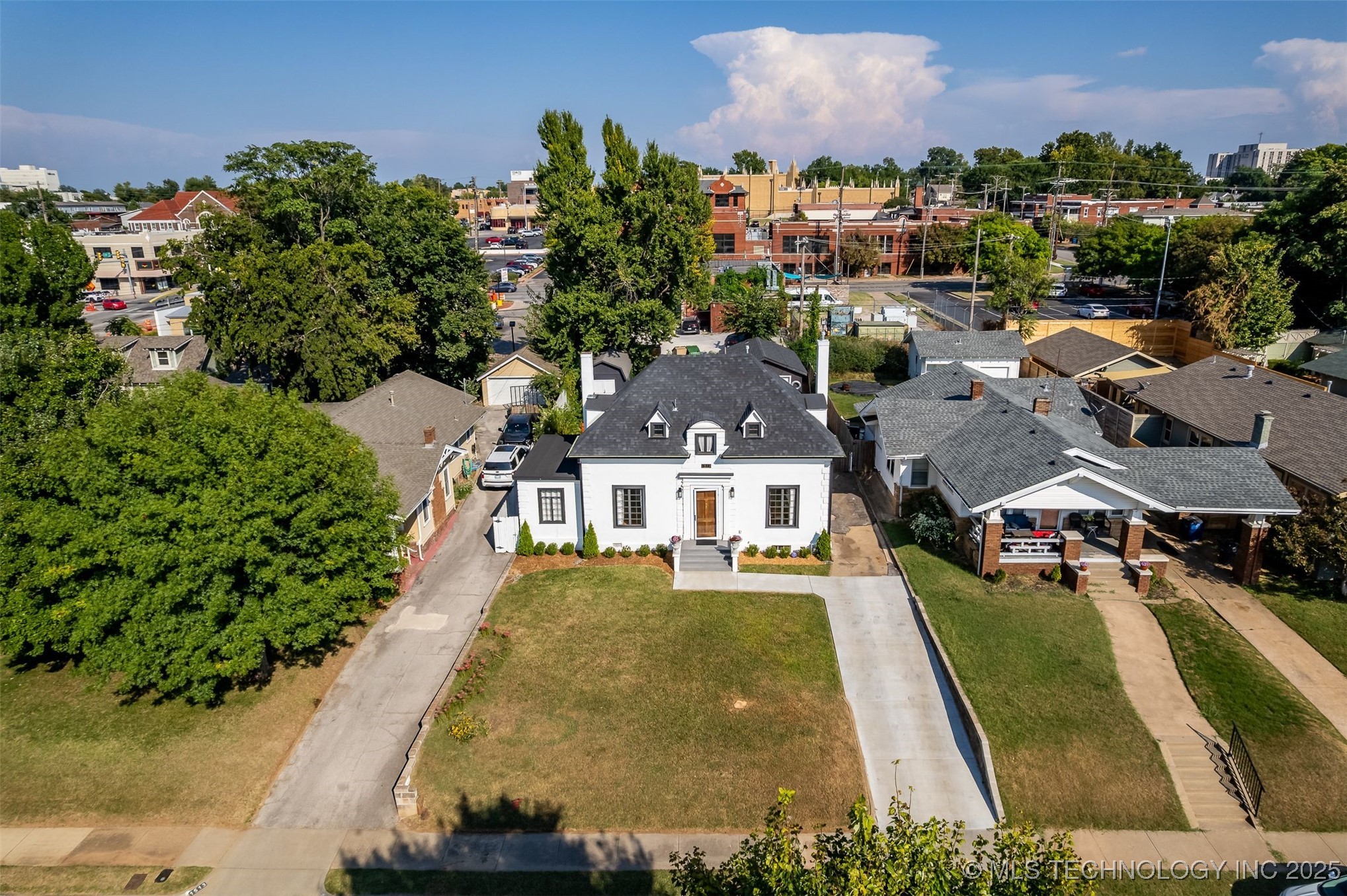 1517 S Owasso Avenue