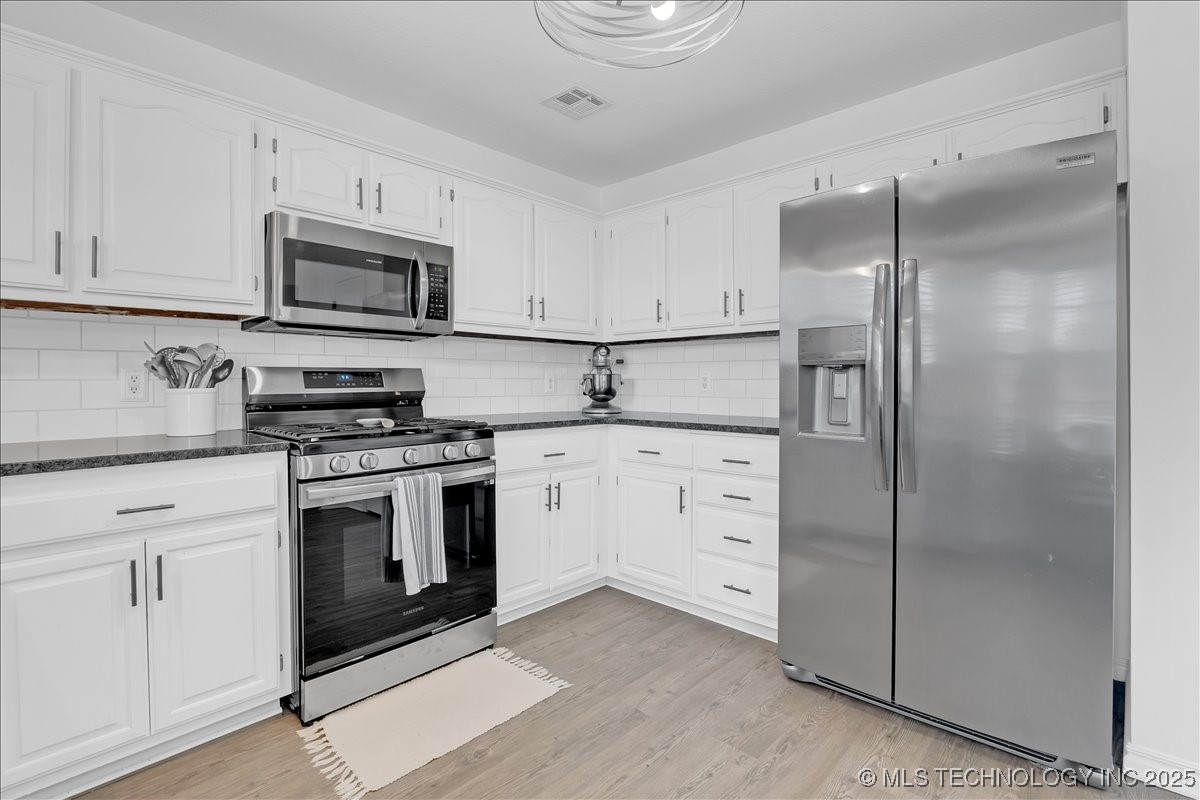 8500 E Madison Street