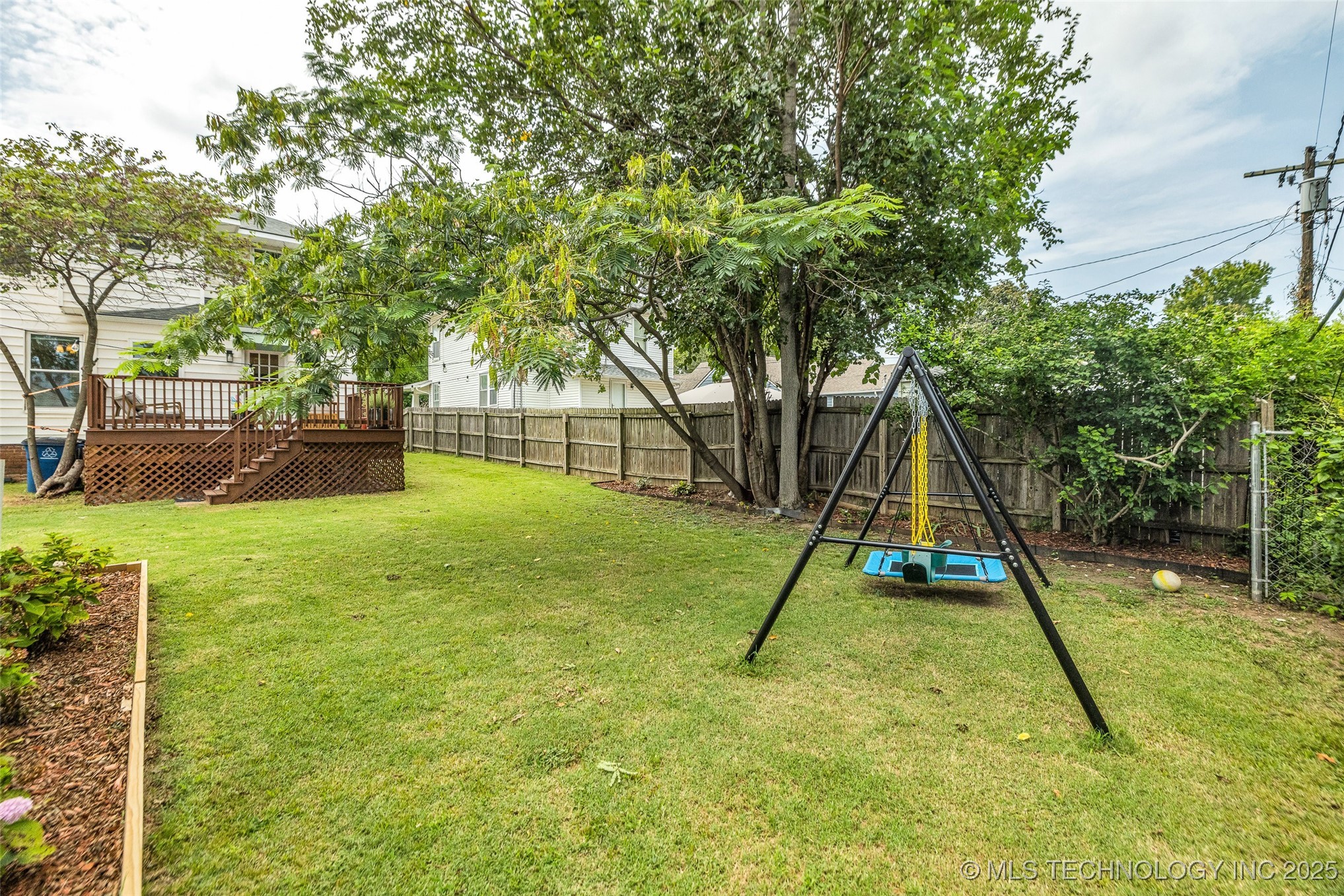 1343 S Florence Avenue