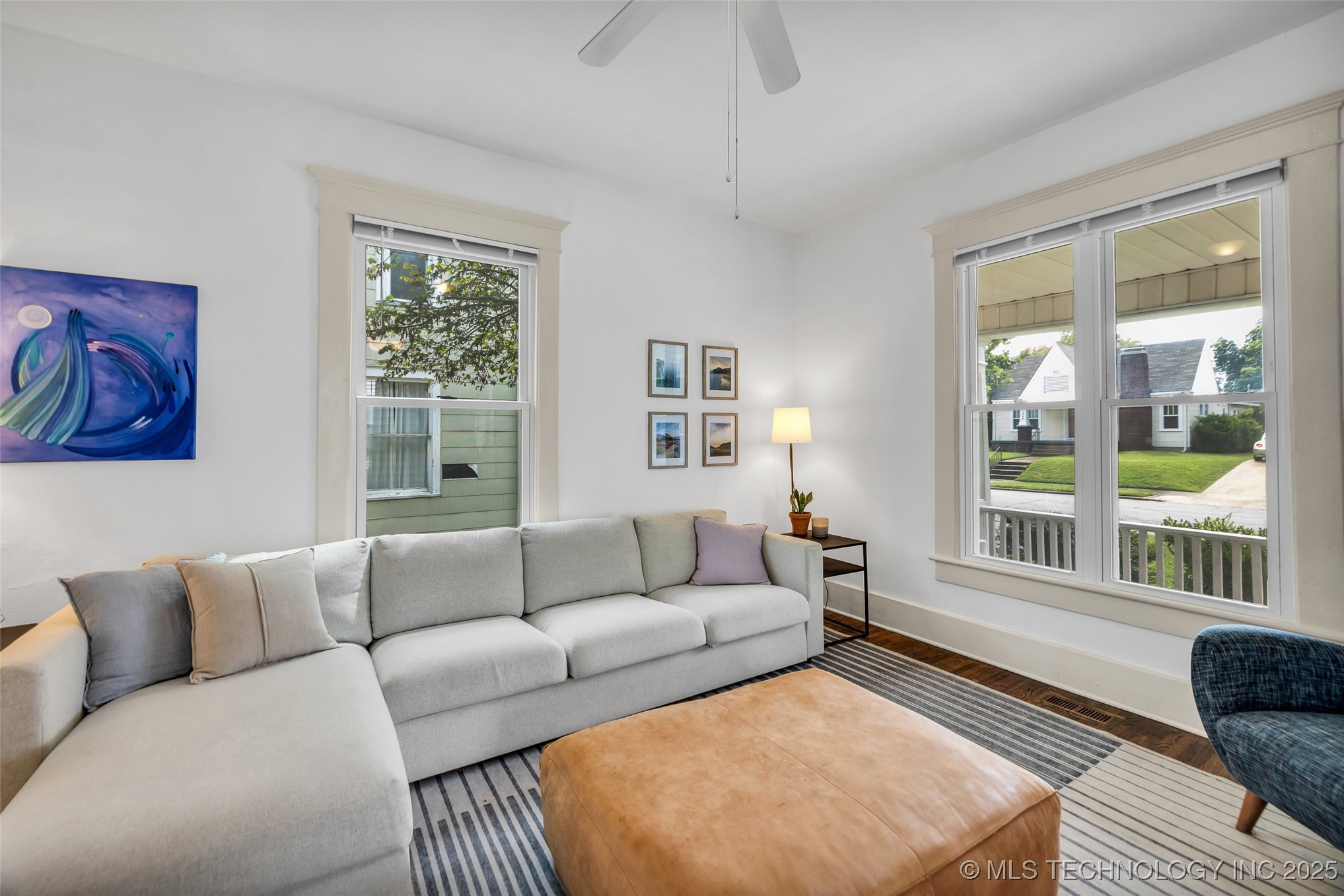 1343 S Florence Avenue