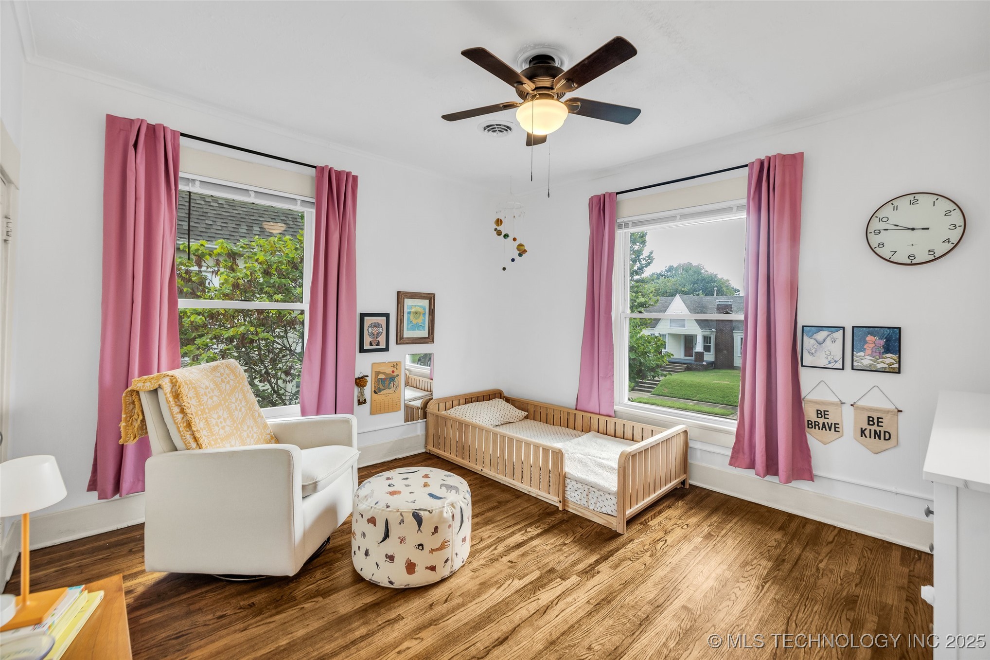 1343 S Florence Avenue