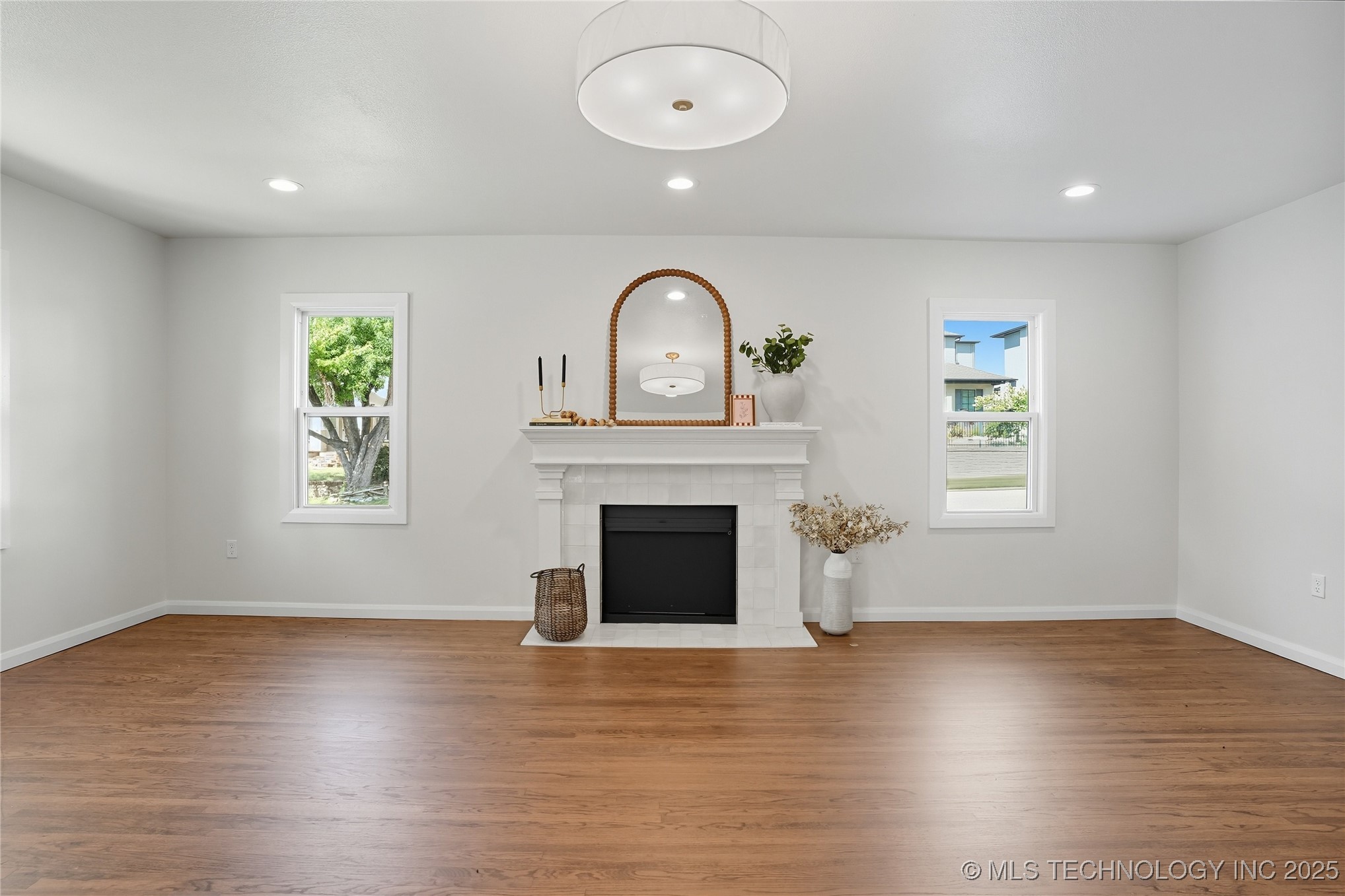 1737 S Zunis Avenue