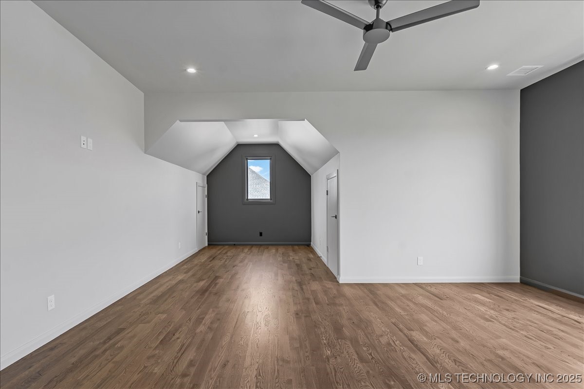 6334 N Dogwood Trail