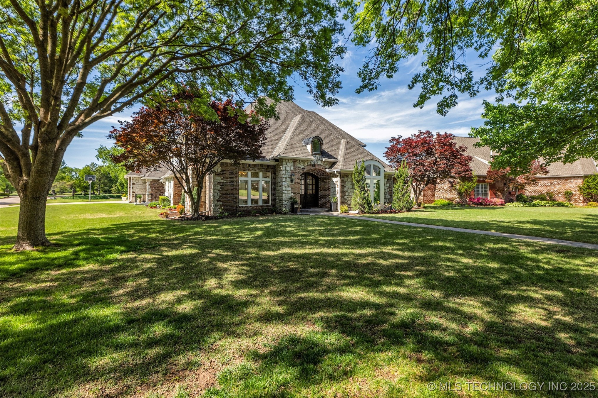 11938 S Canton Avenue