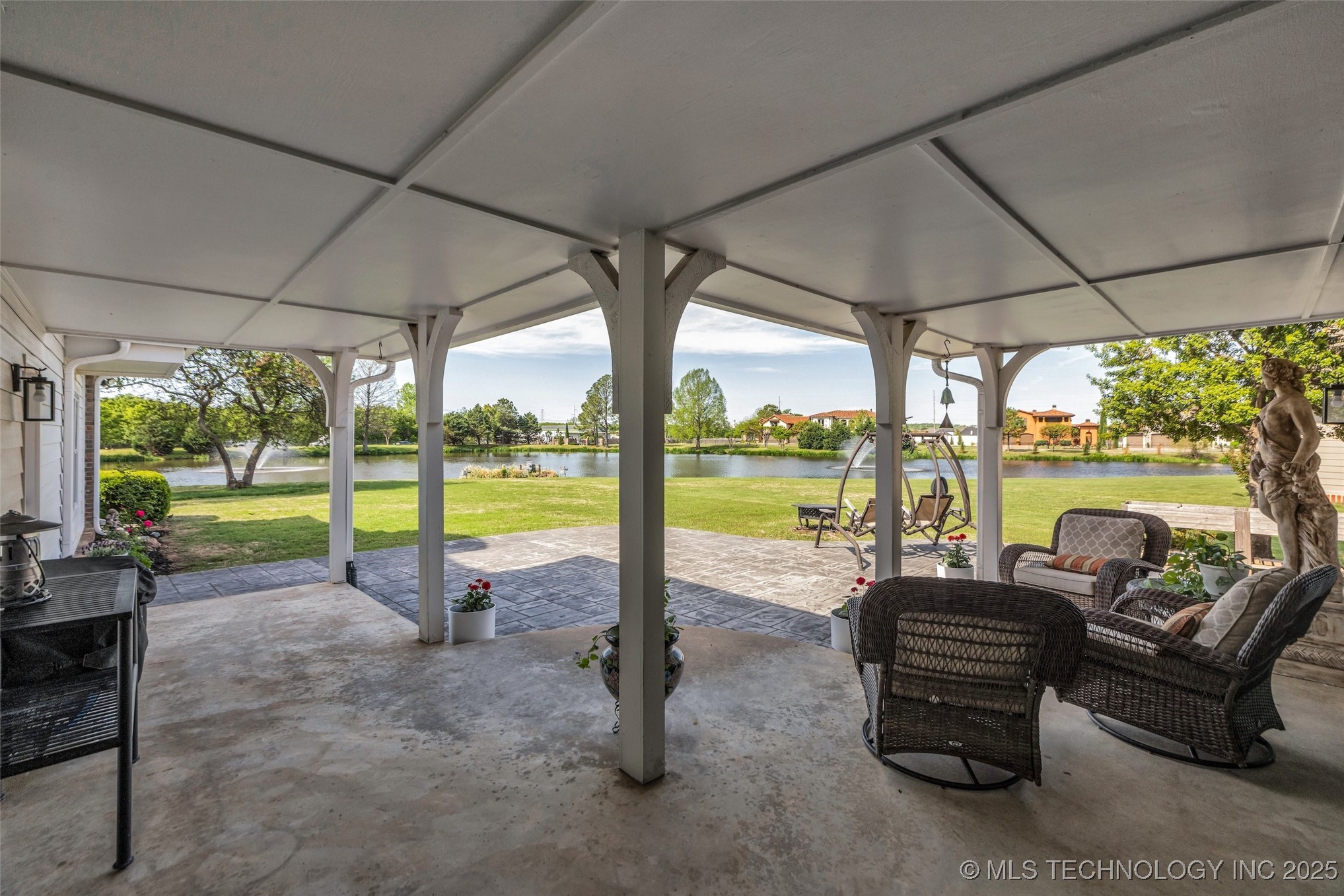 11938 S Canton Avenue