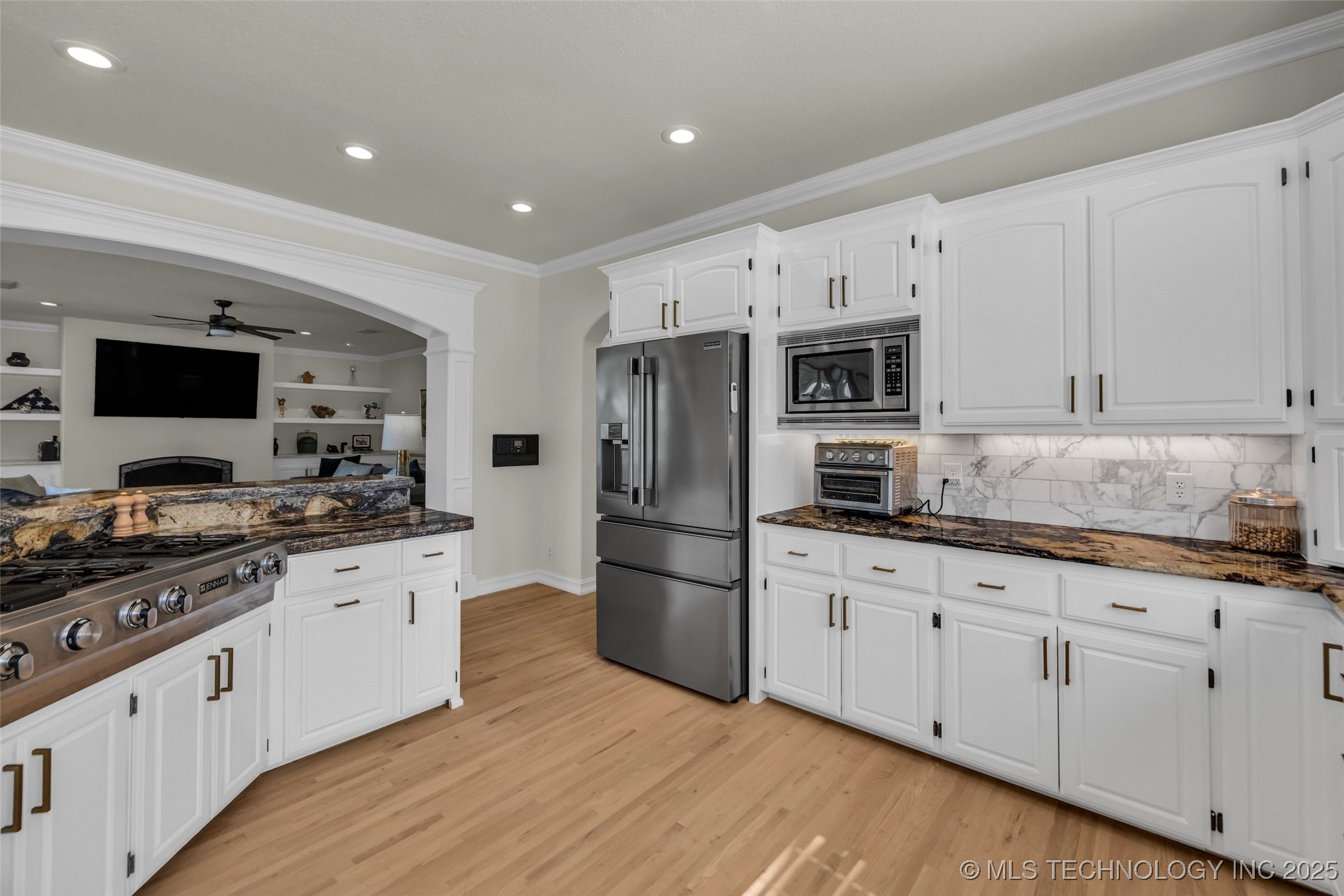 11938 S Canton Avenue