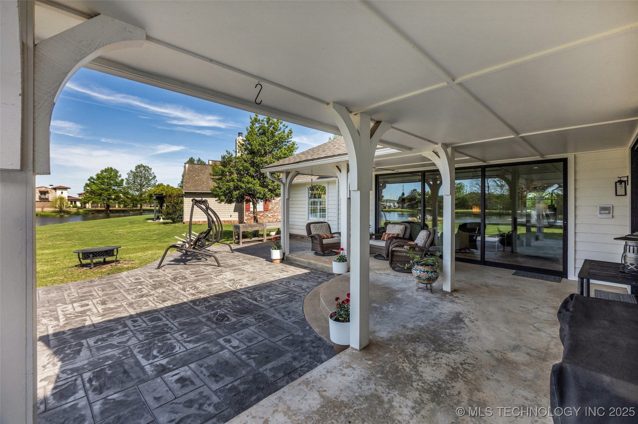 11938 S Canton Avenue