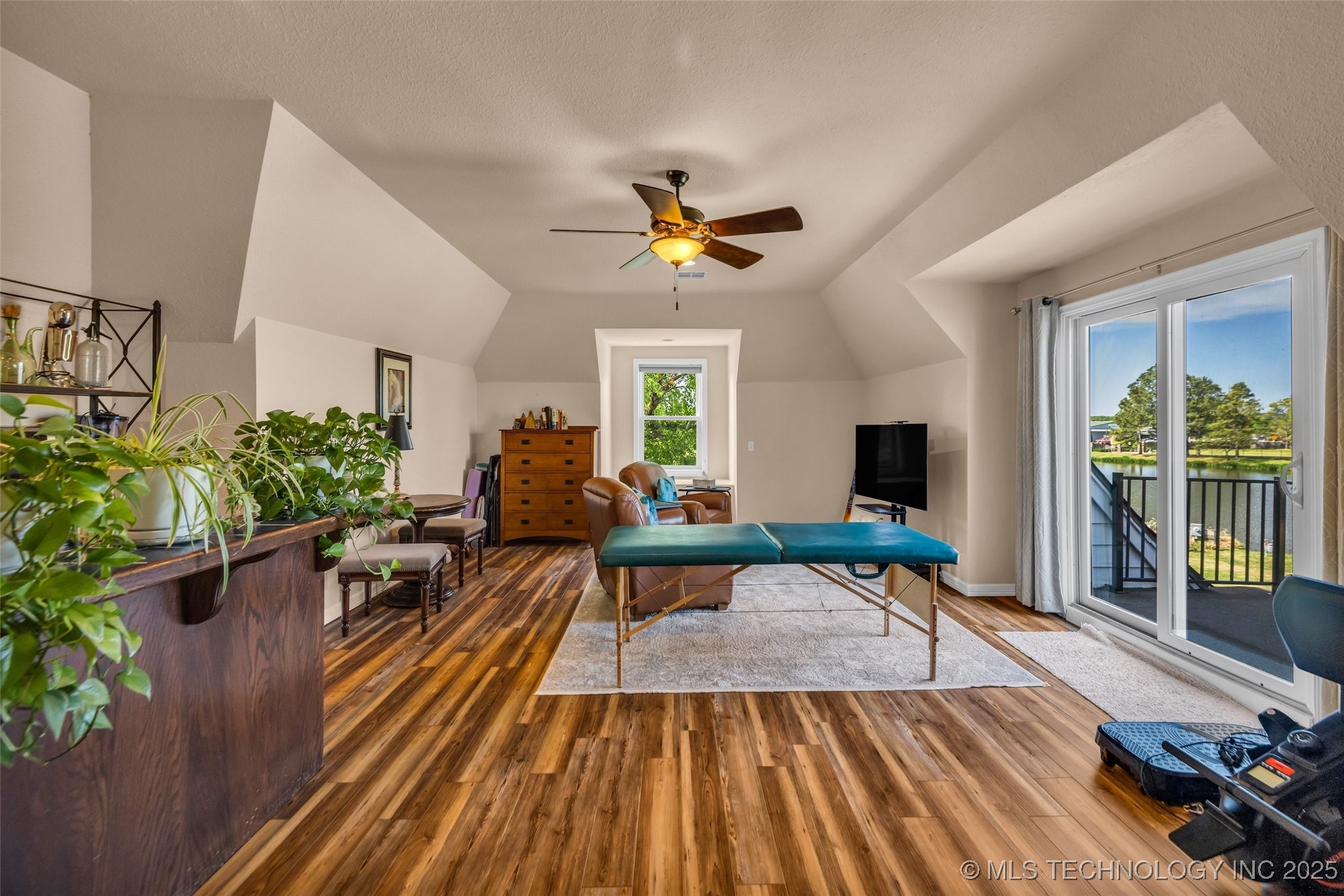 11938 S Canton Avenue