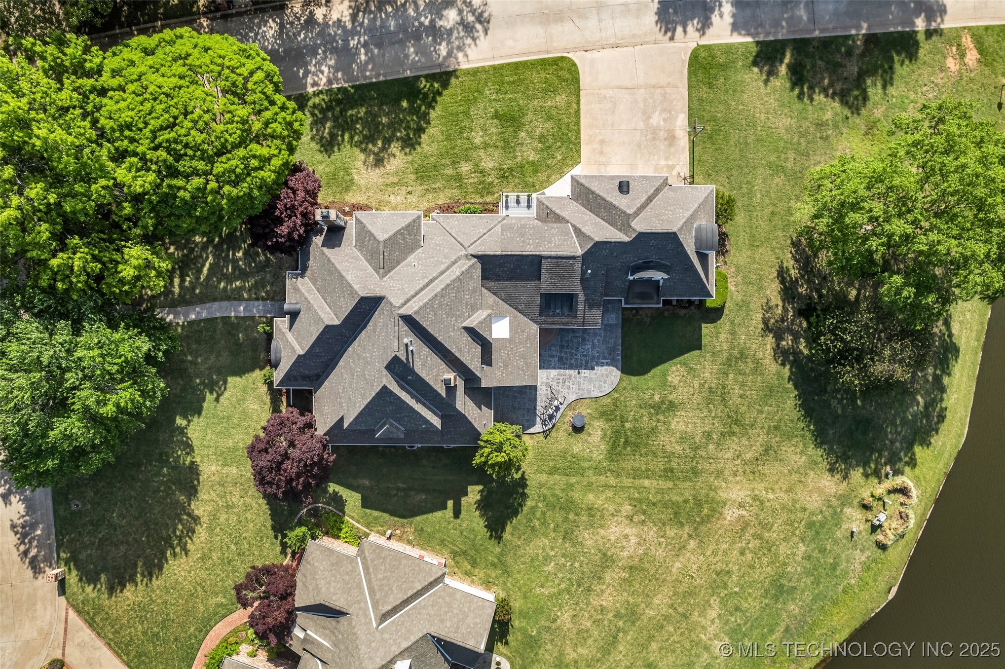 11938 S Canton Avenue