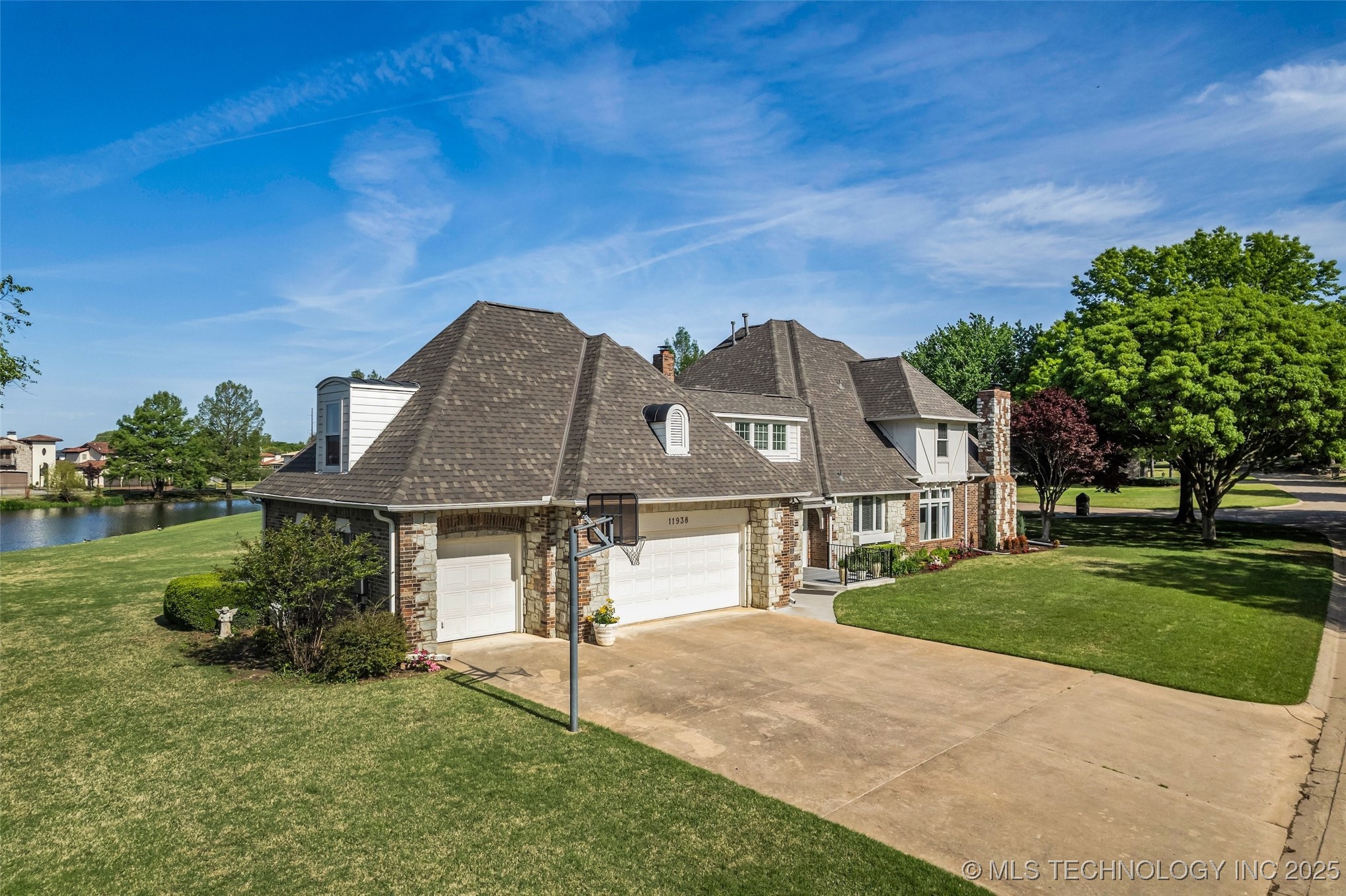 11938 S Canton Avenue