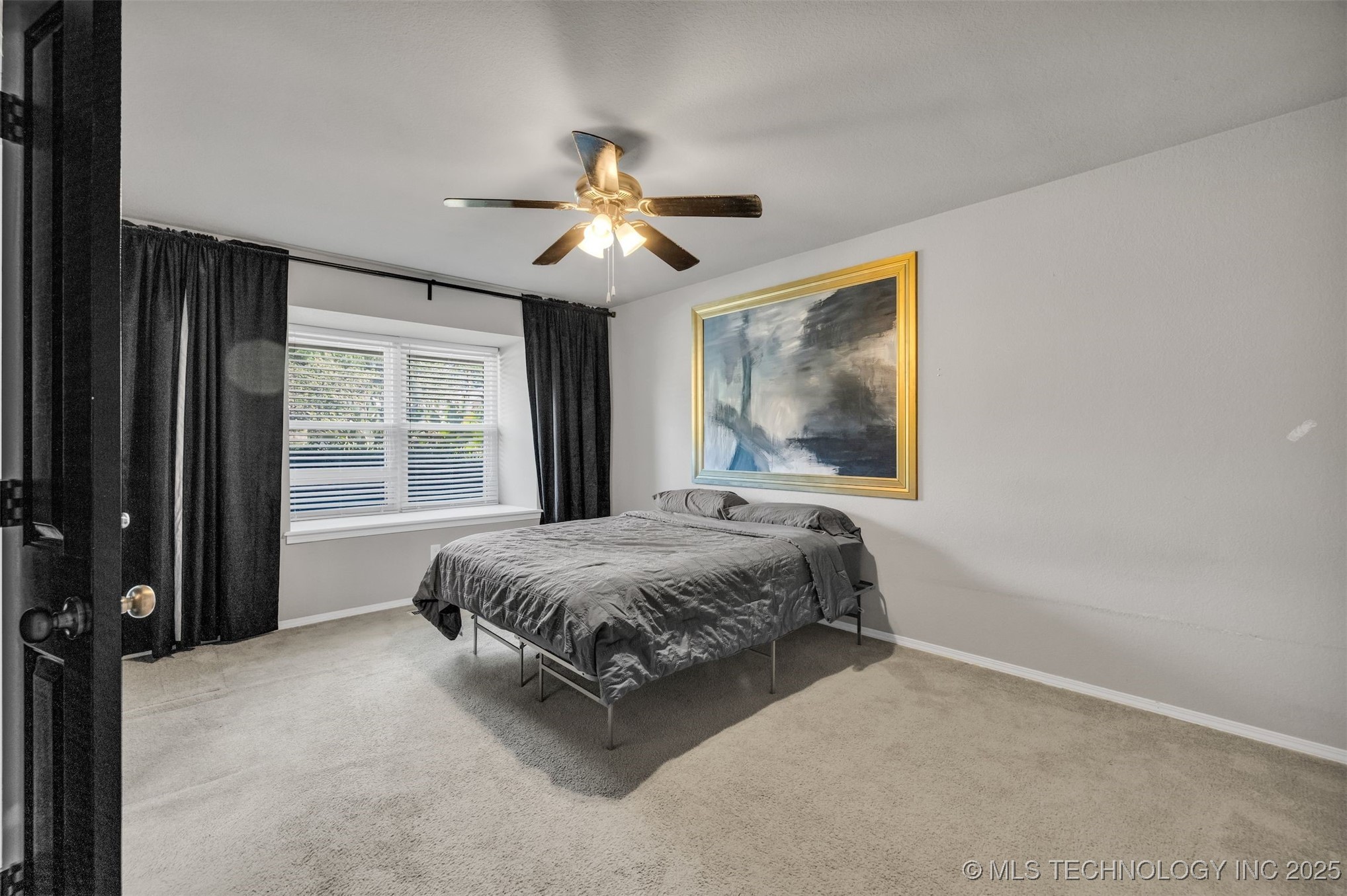 1416 N Juniper Place