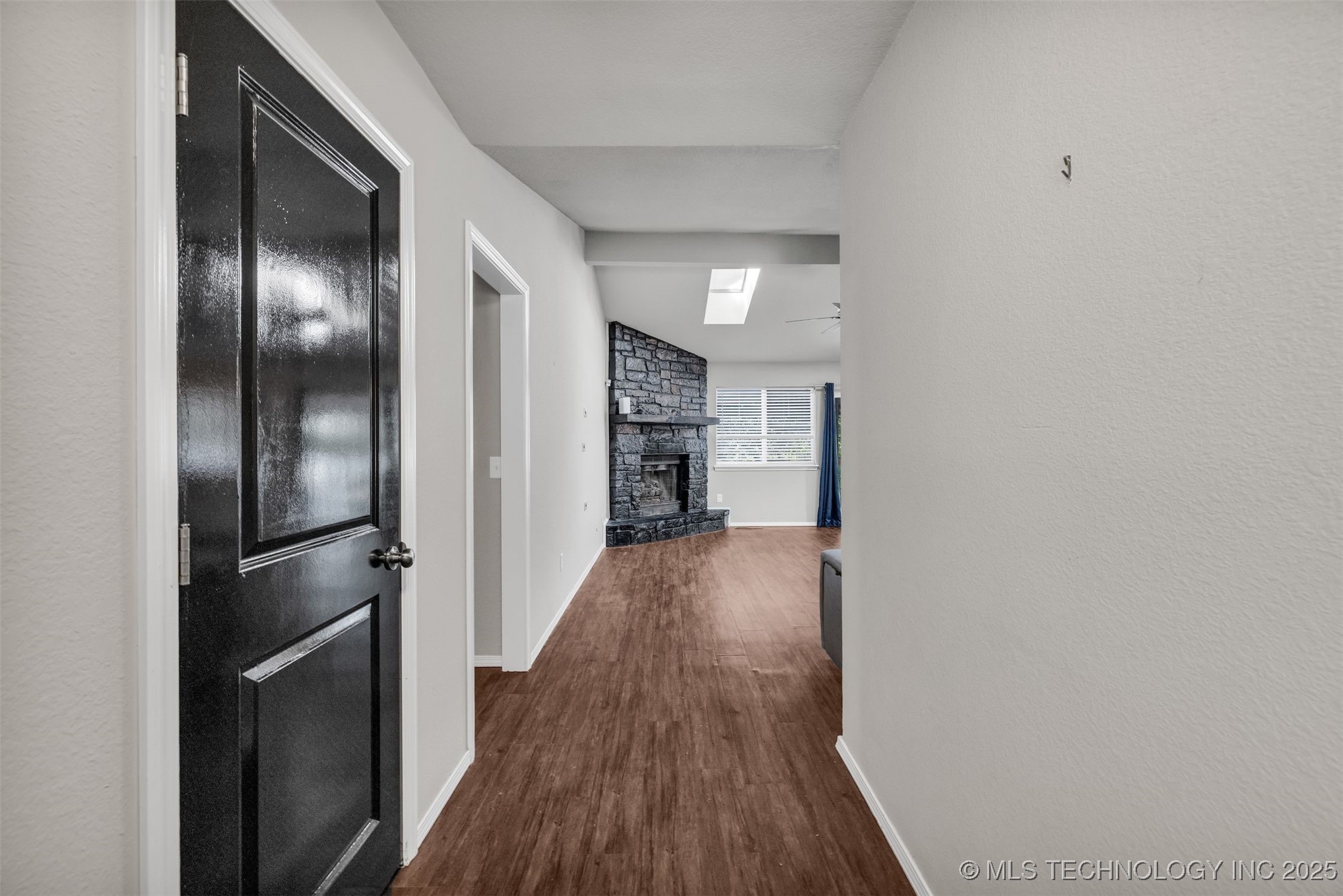 1416 N Juniper Place