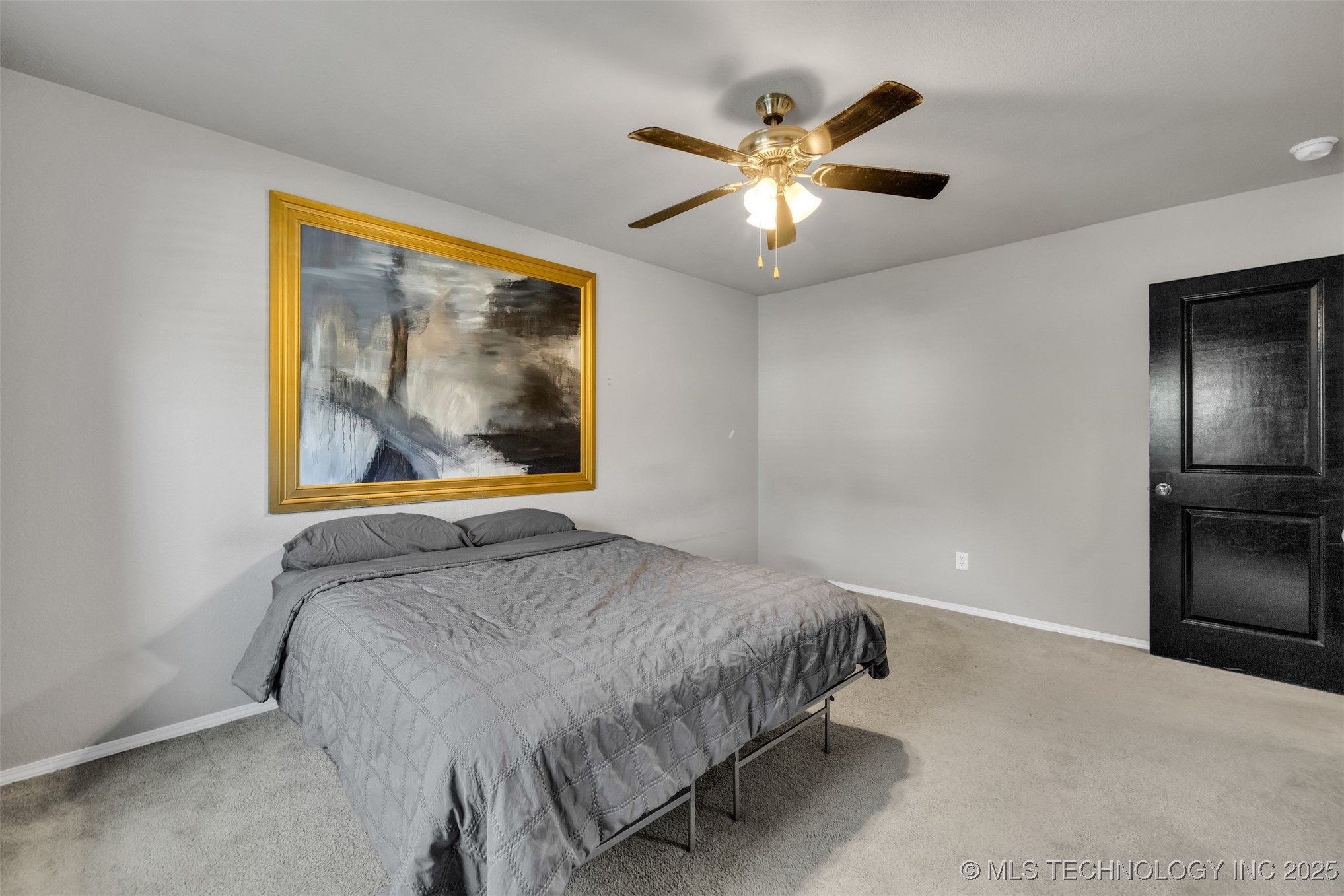 1416 N Juniper Place