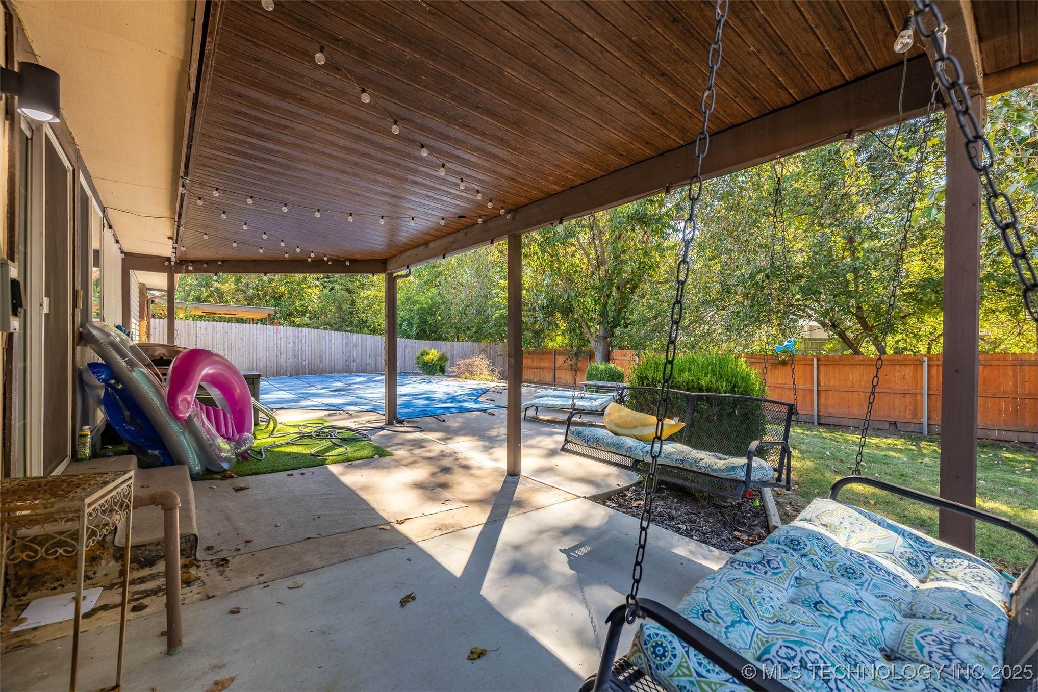 1416 N Juniper Place