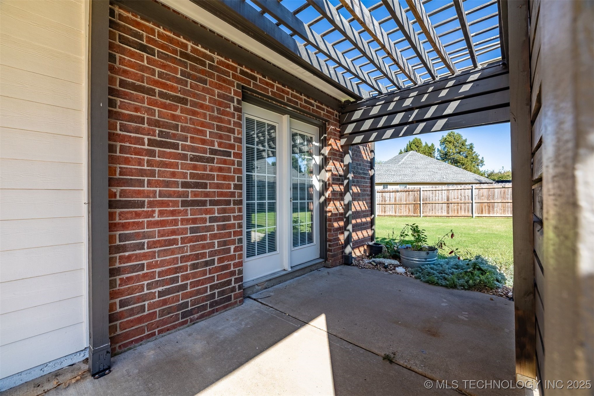 11515 S Mulberry Court