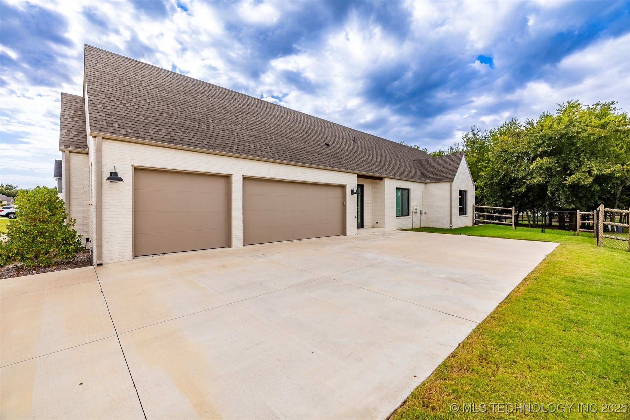 6364 N Blue Sage Drive