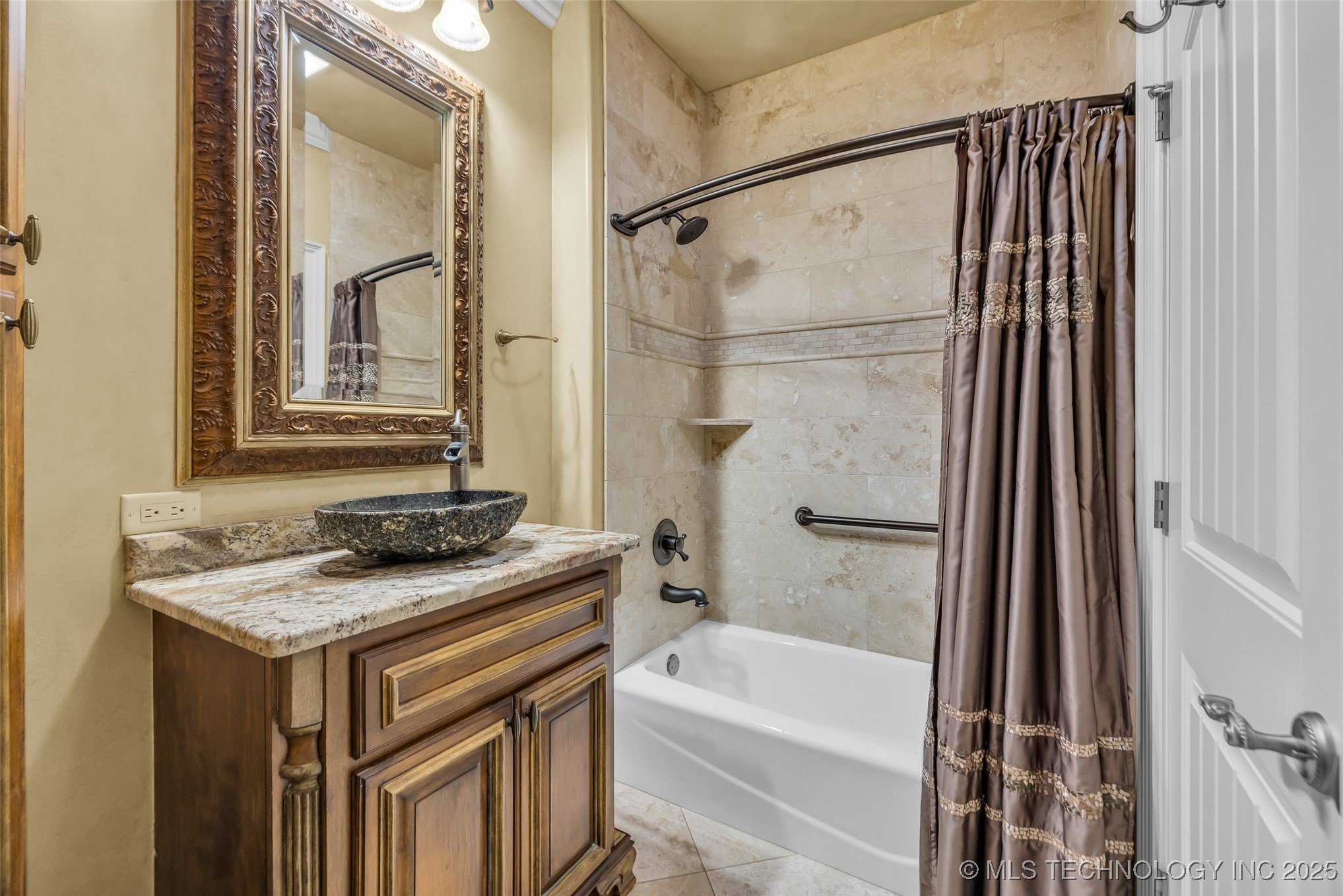 4409 S Quinoa Avenue