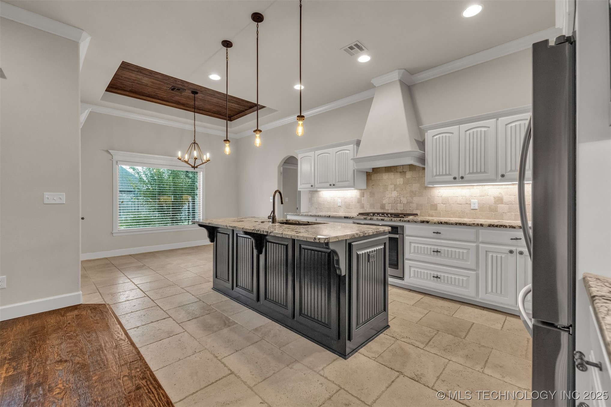 8102 N 75th East Avenue