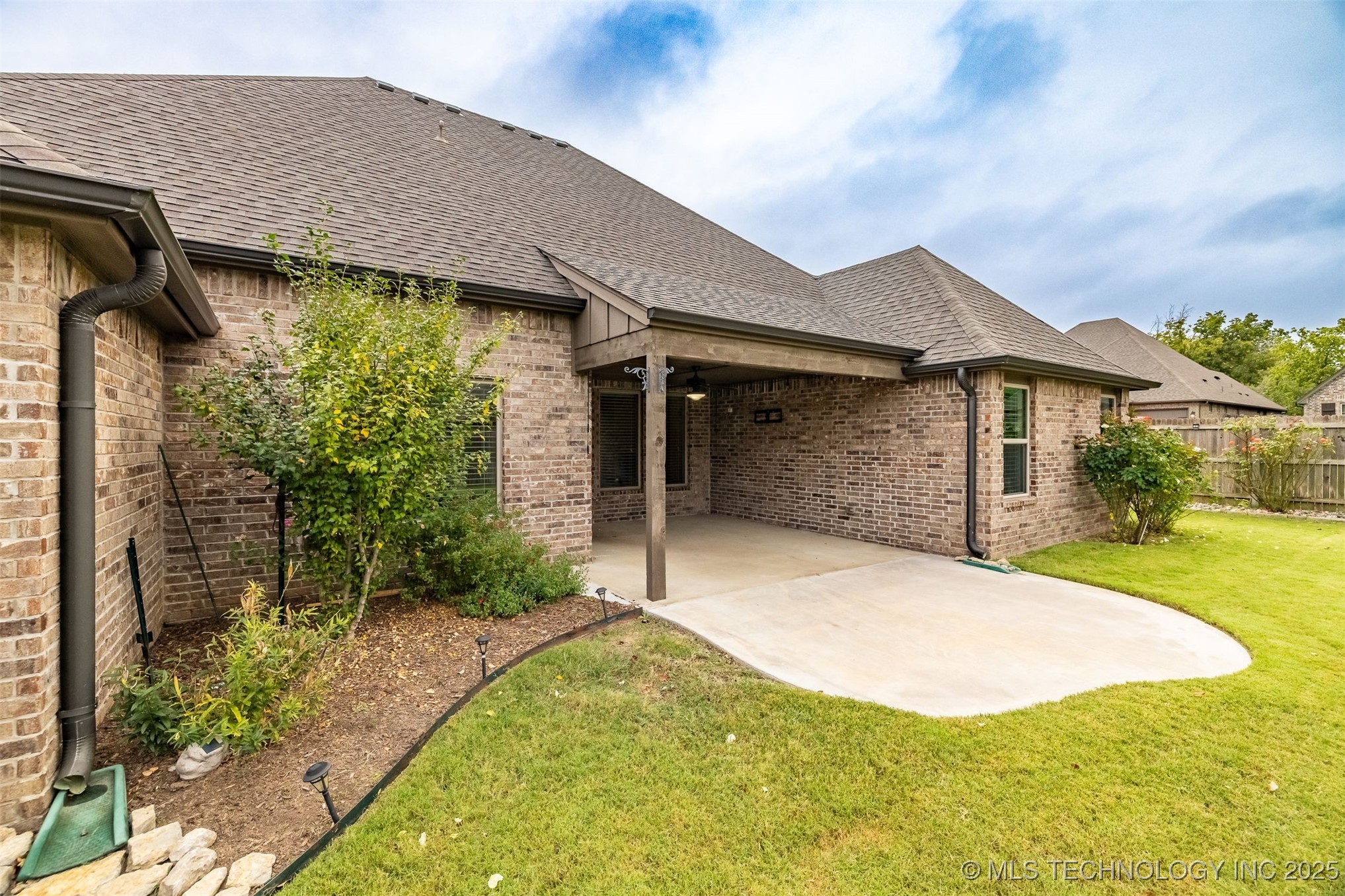 8102 N 75th East Avenue