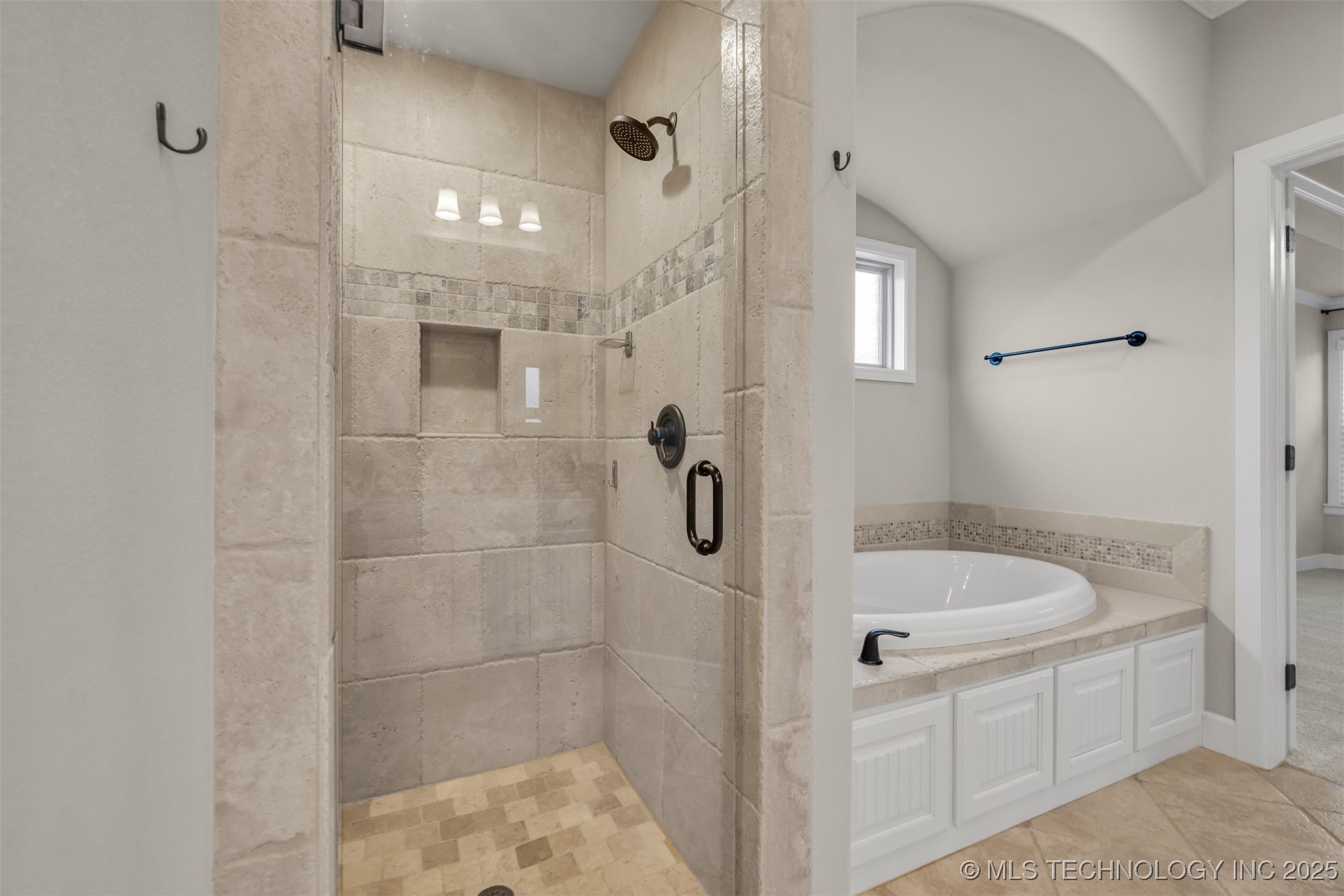 8102 N 75th East Avenue