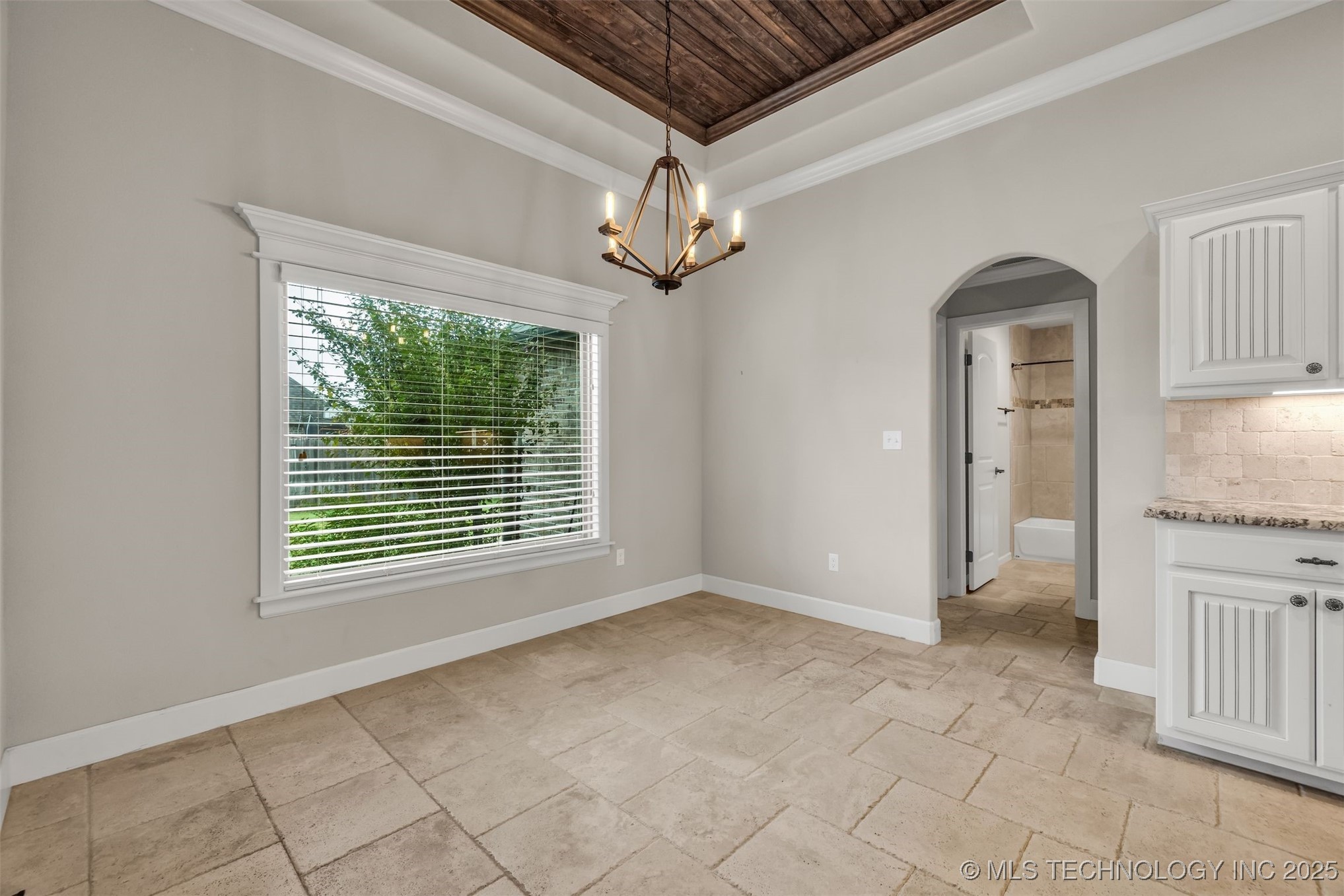 8102 N 75th East Avenue