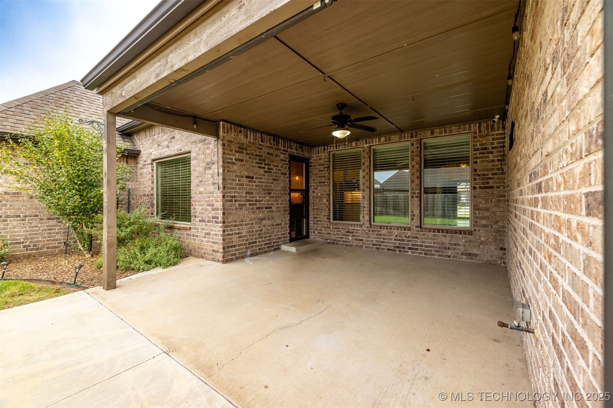 8102 N 75th East Avenue