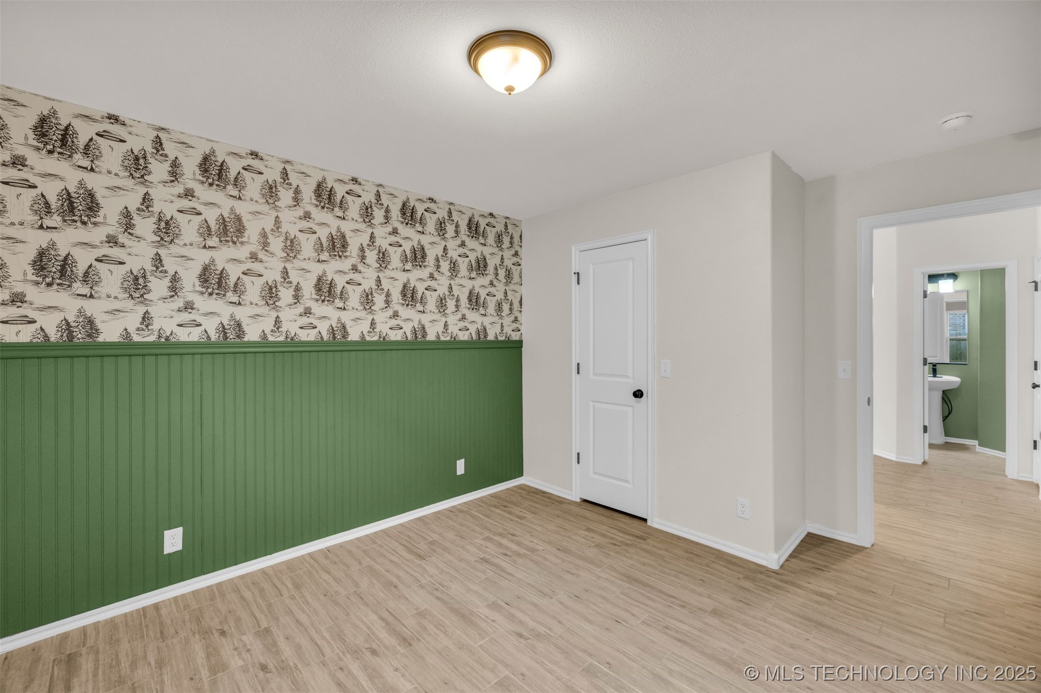 13101 E 124th Street