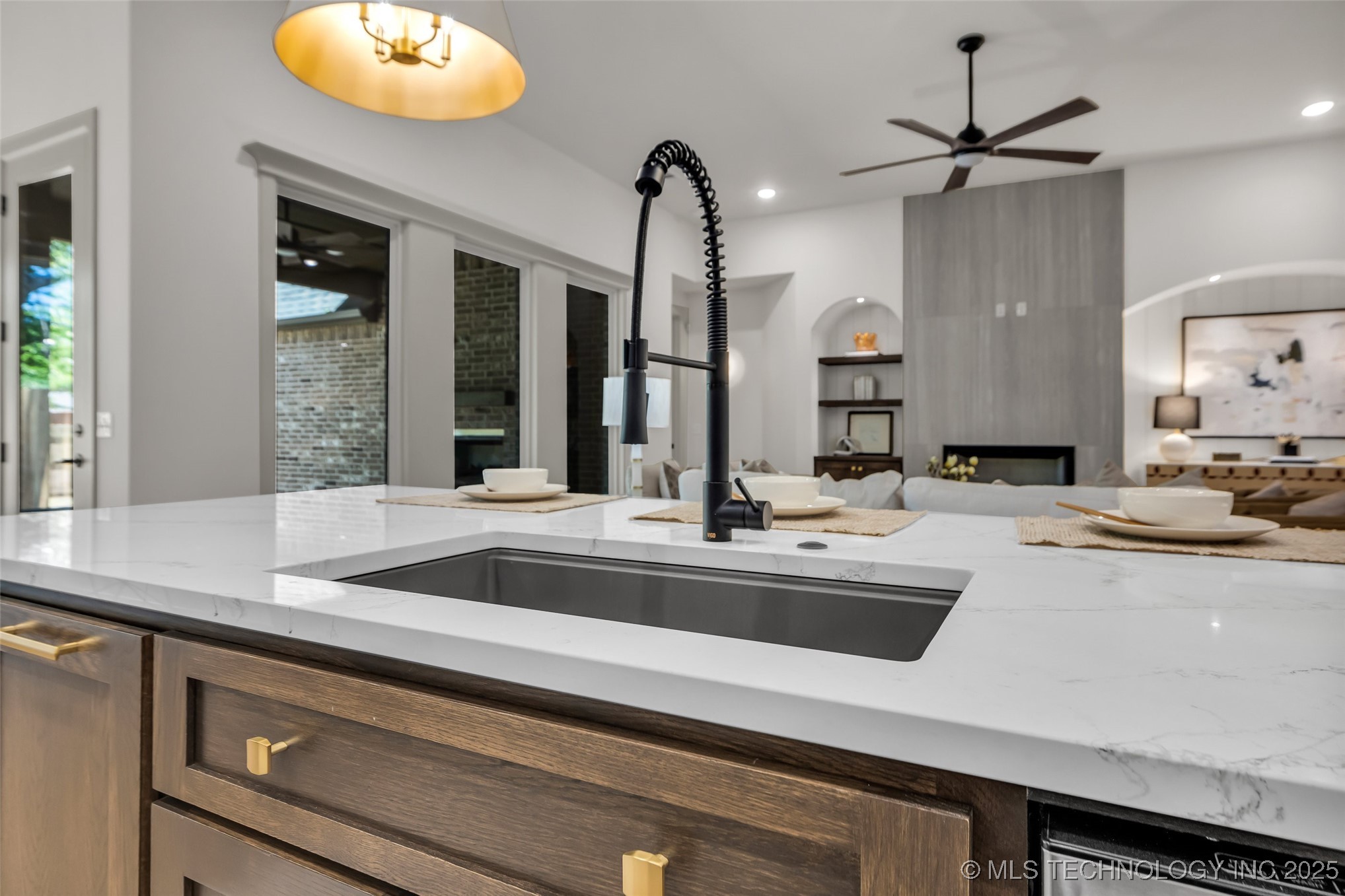 4127 S Cincinnati Avenue