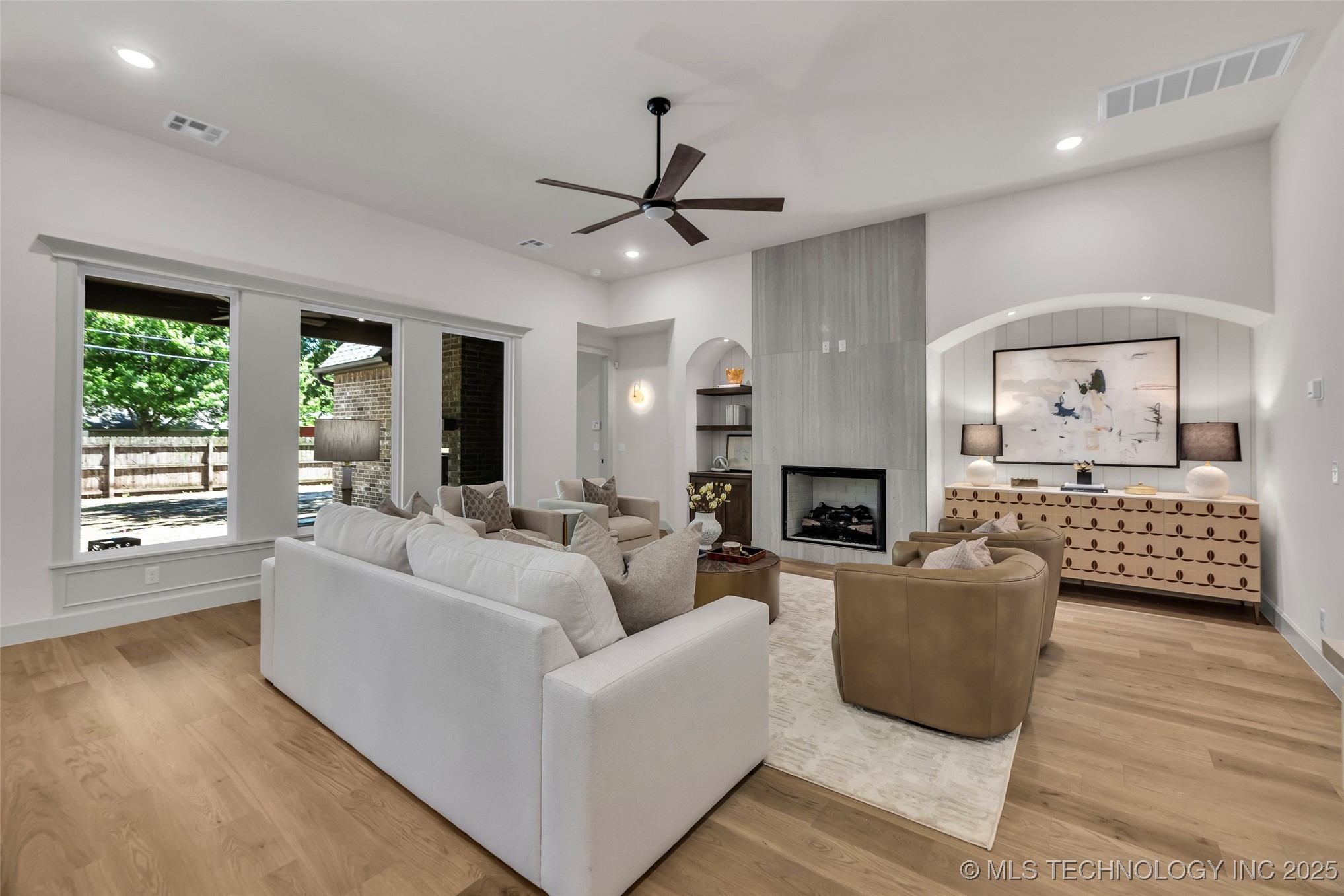 4127 S Cincinnati Avenue