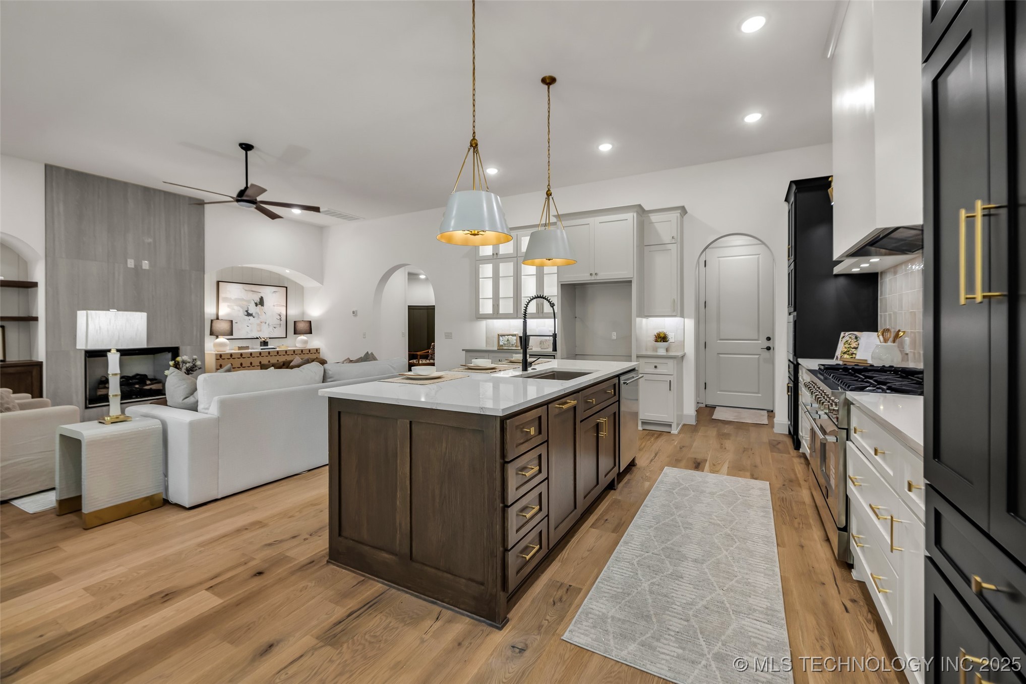 4127 S Cincinnati Avenue