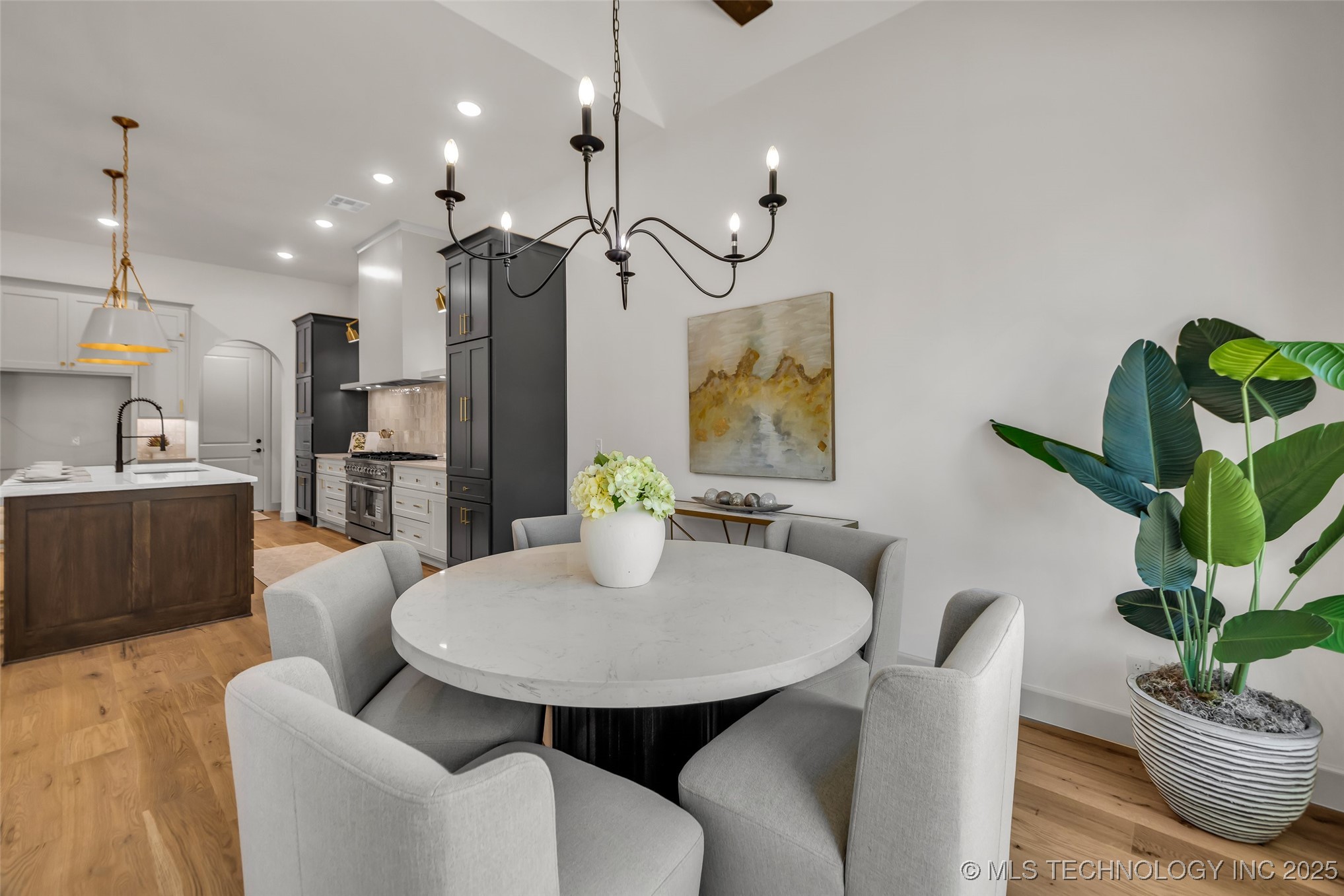 4127 S Cincinnati Avenue