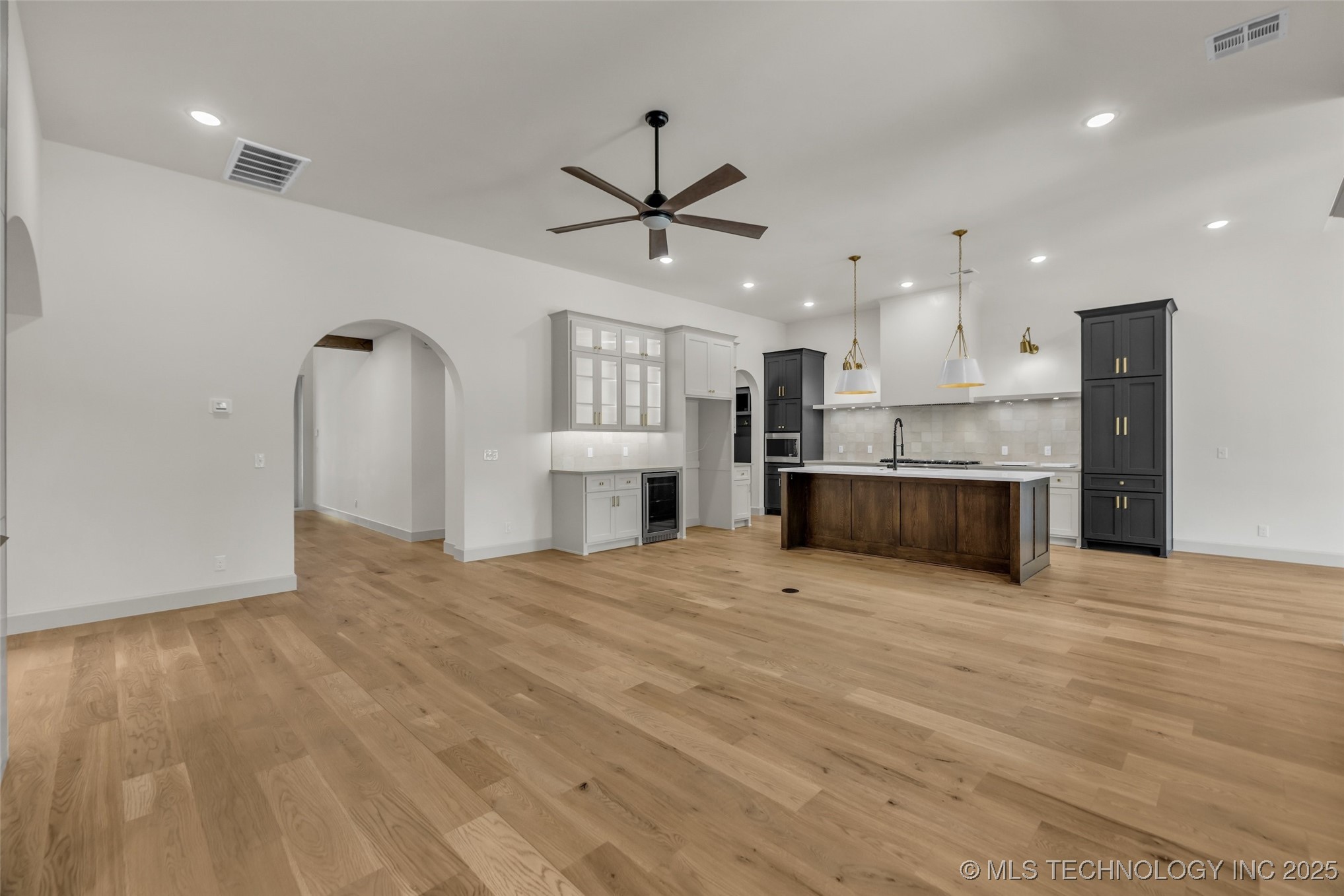 4127 S Cincinnati Avenue