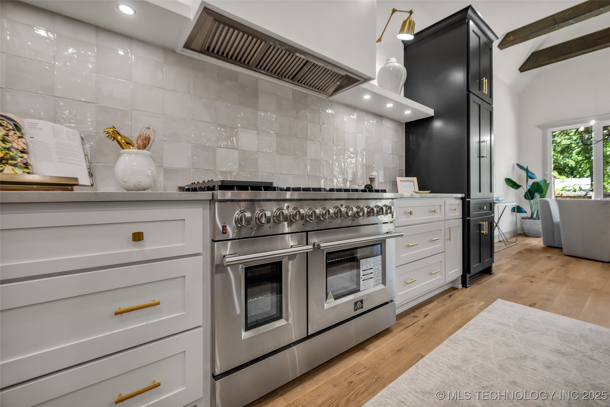 4127 S Cincinnati Avenue