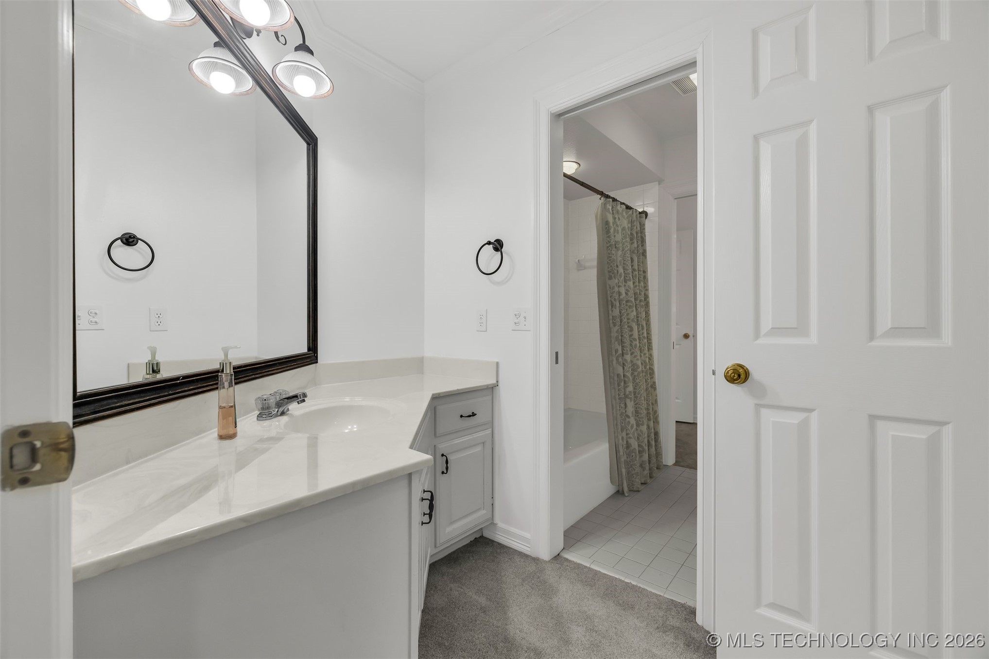 5414 E 109th Place