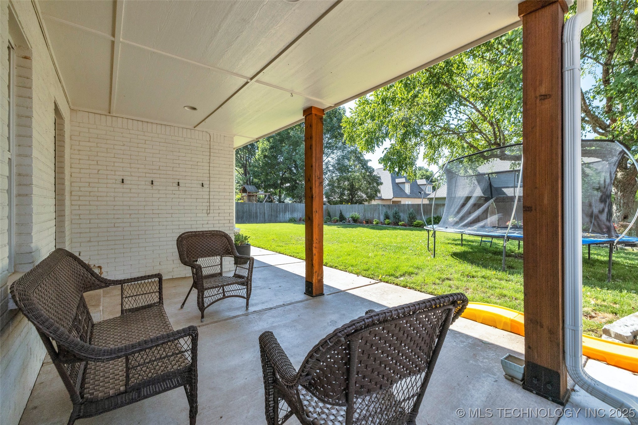 5414 E 109th Place