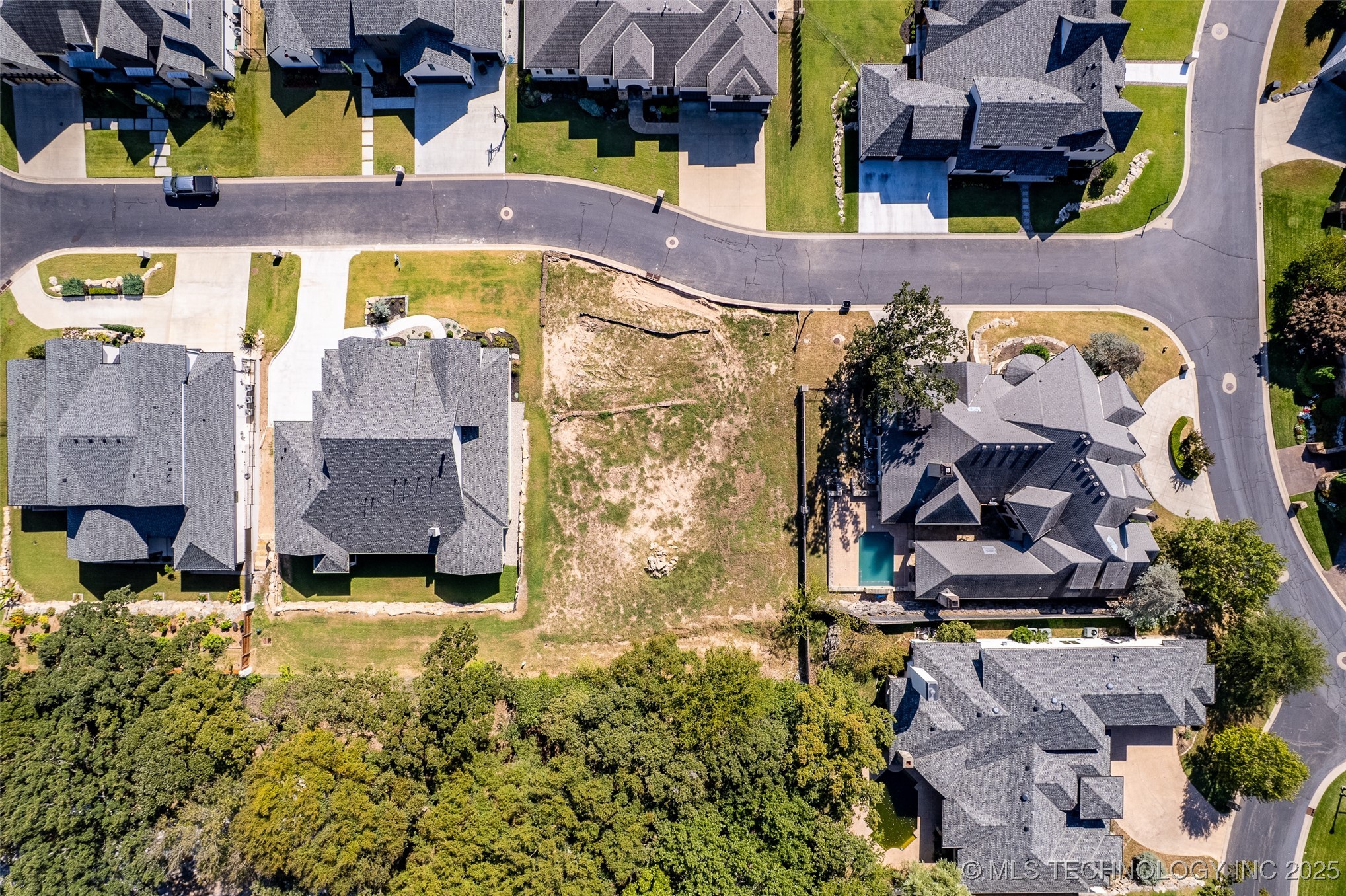 6031 E 119th Place S