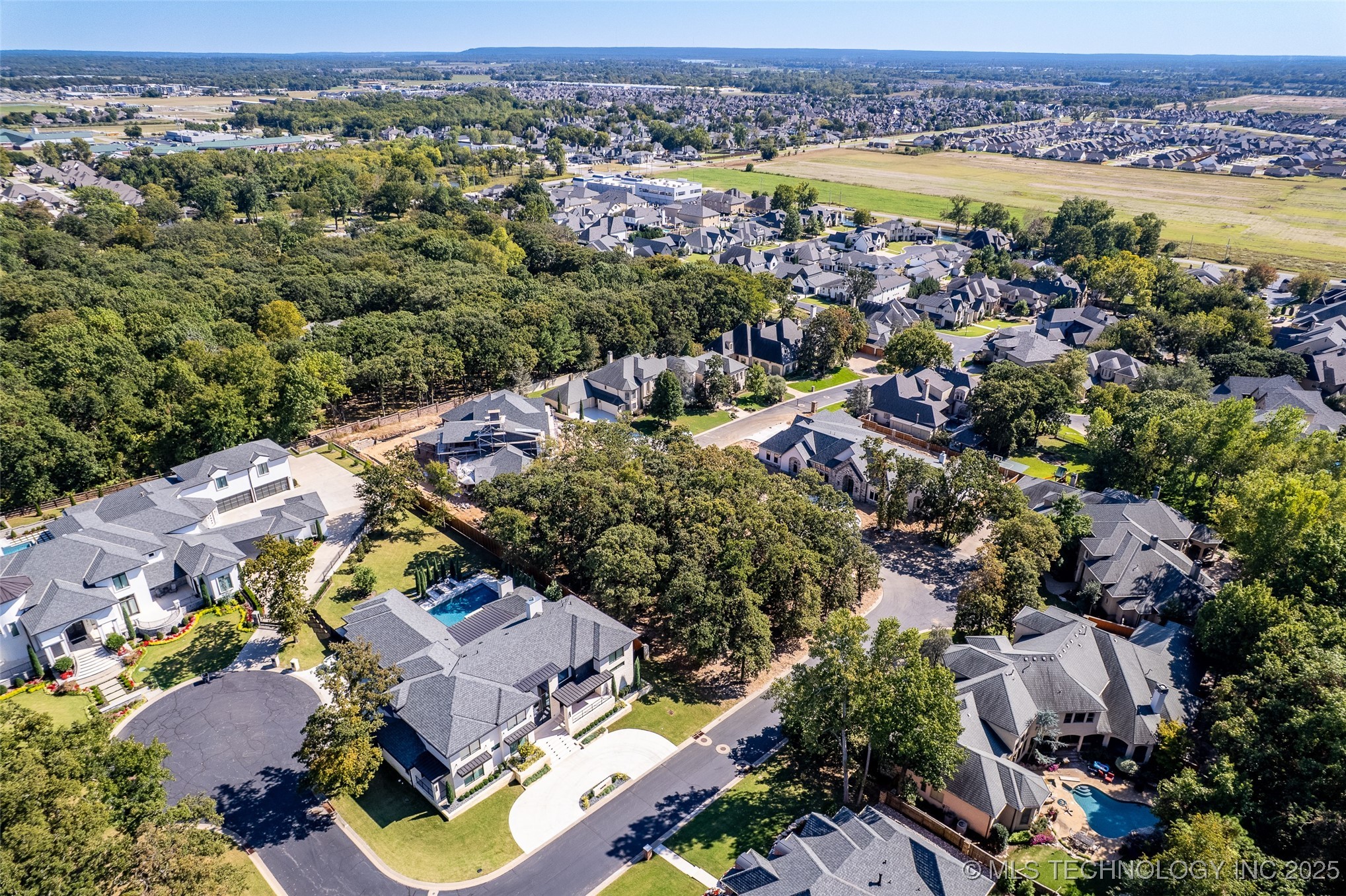 46 S 104th East Avenue