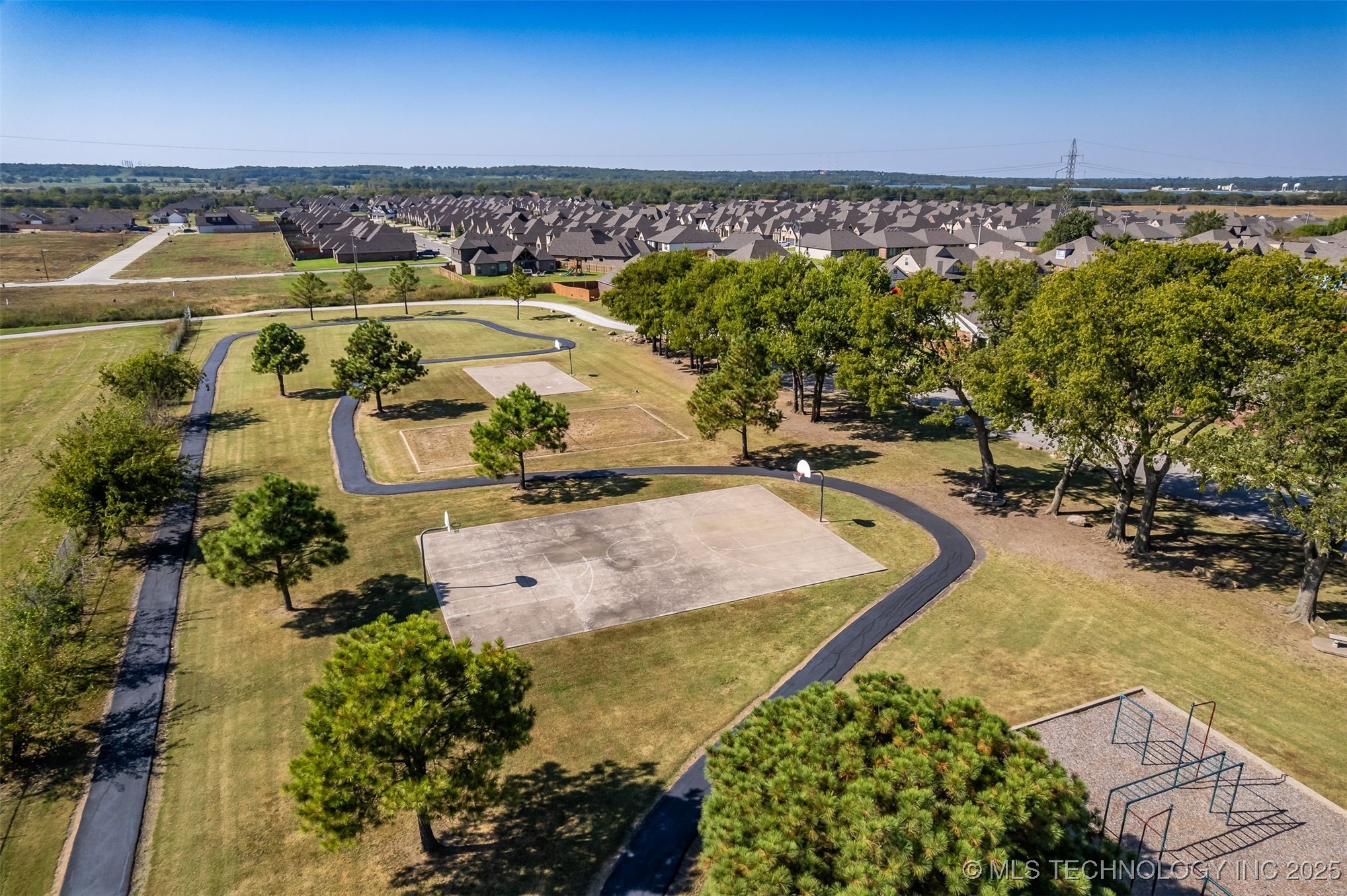 3129 S 201st East Avenue