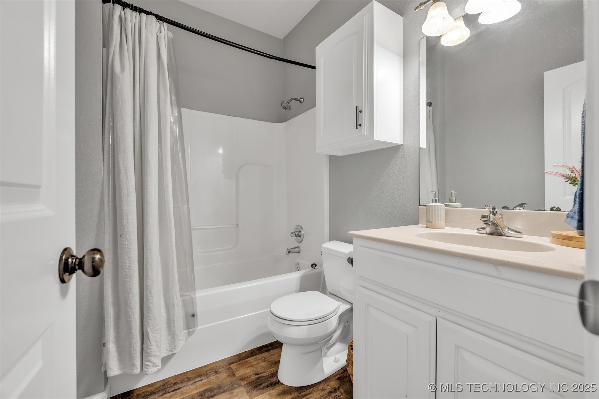 3129 S 201st East Avenue