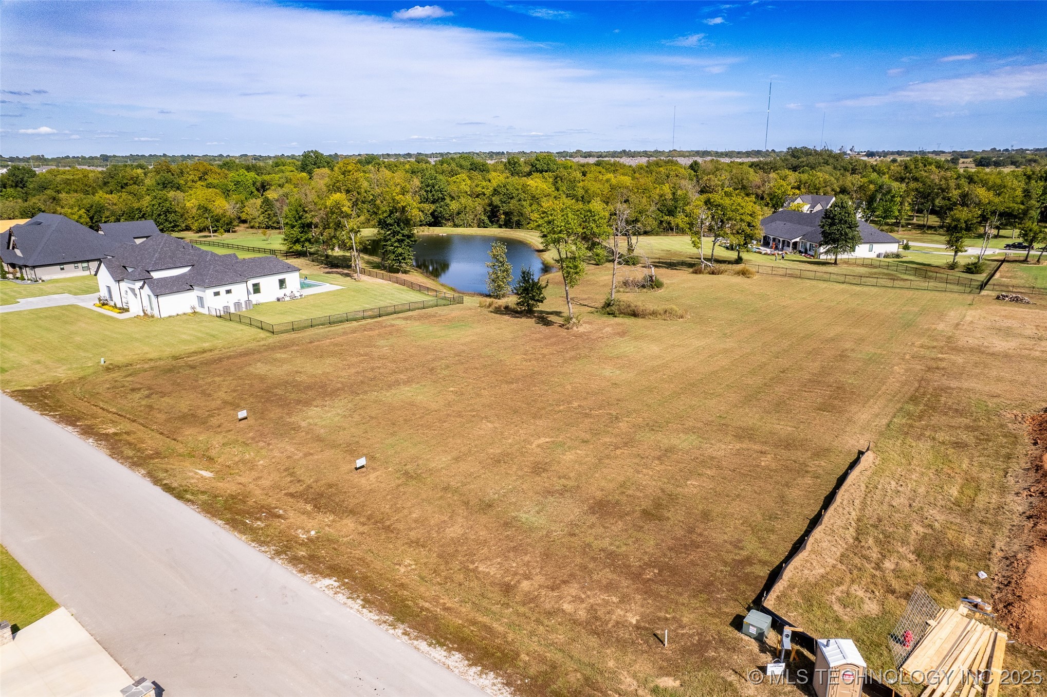 10957 S 218th East East Avenue