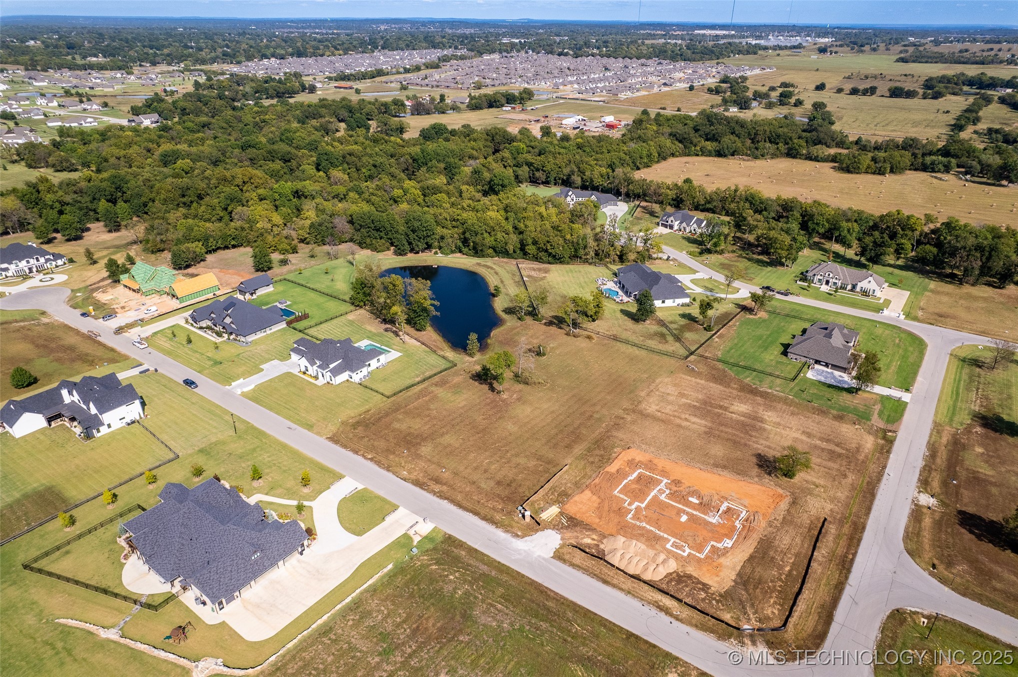 10957 S 218th East East Avenue