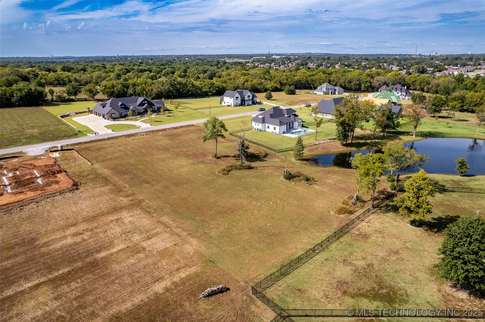 10957 S 218th East East Avenue