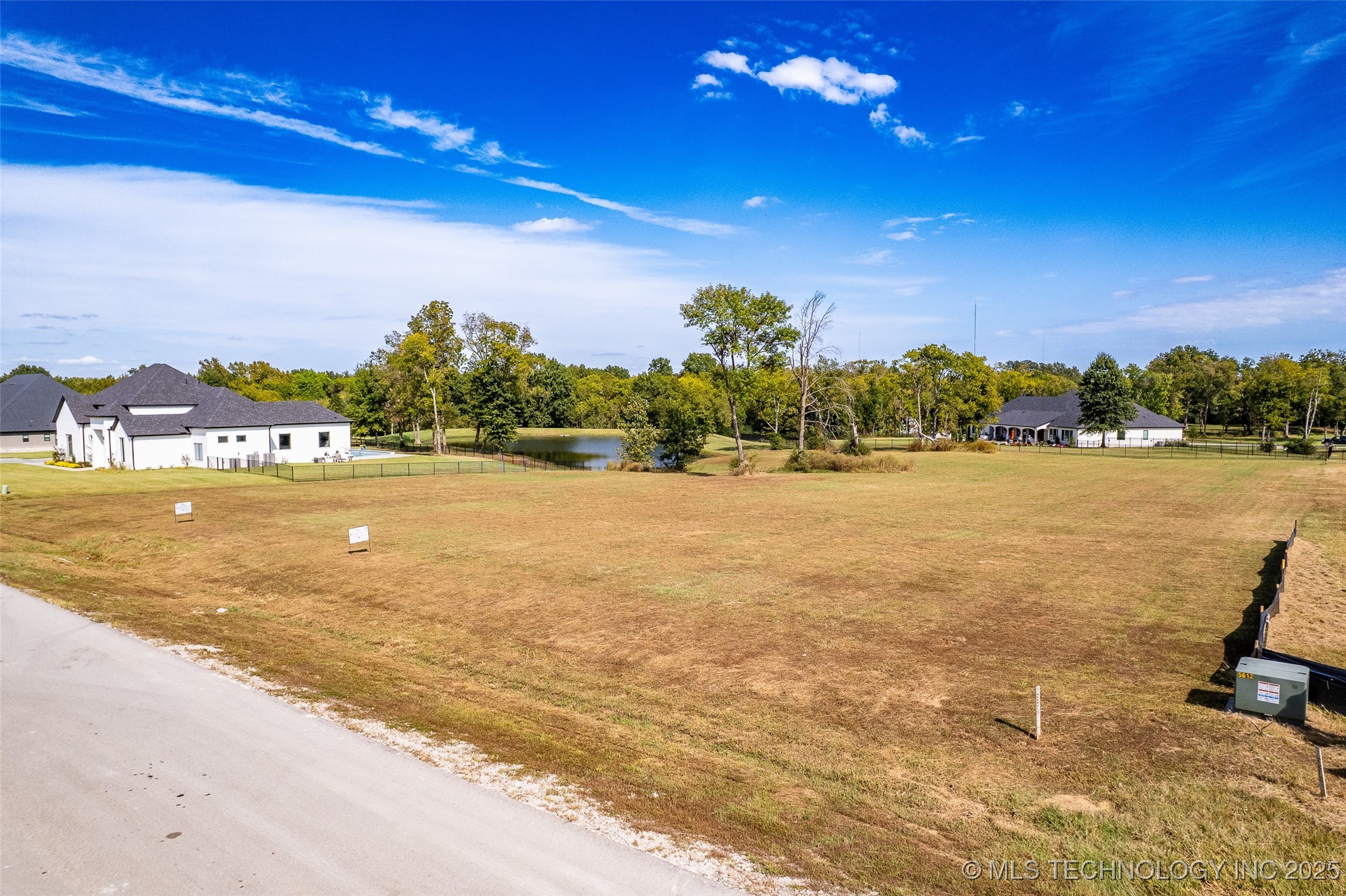 10957 S 218th East East Avenue