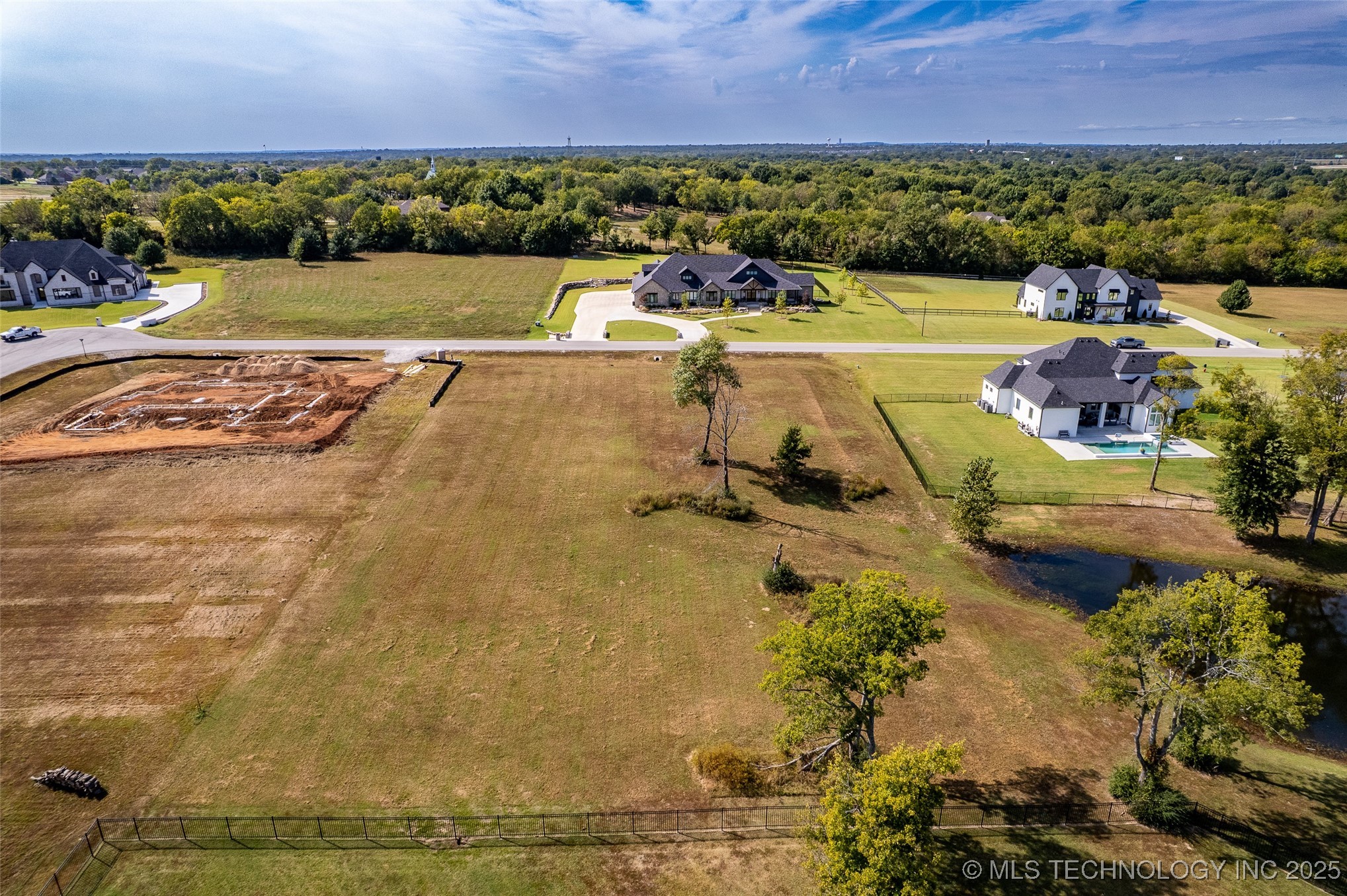 10957 S 218th East East Avenue