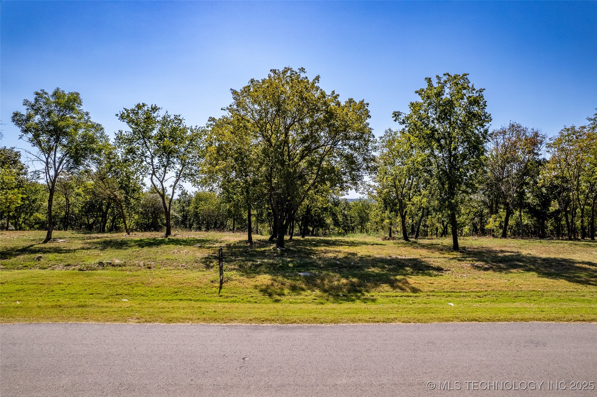 5883 N Eagle Road
