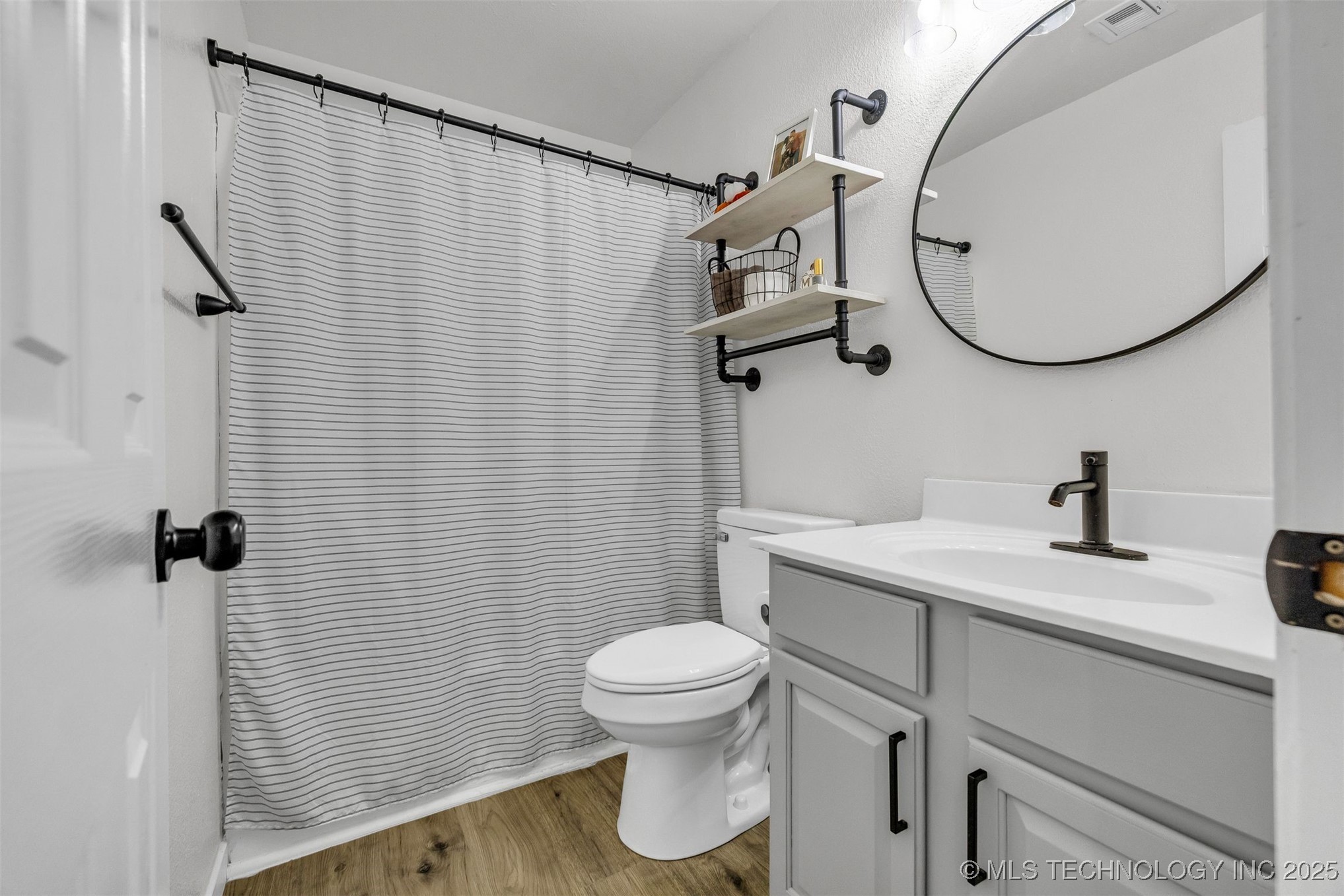 25115 S Hackamore Road E