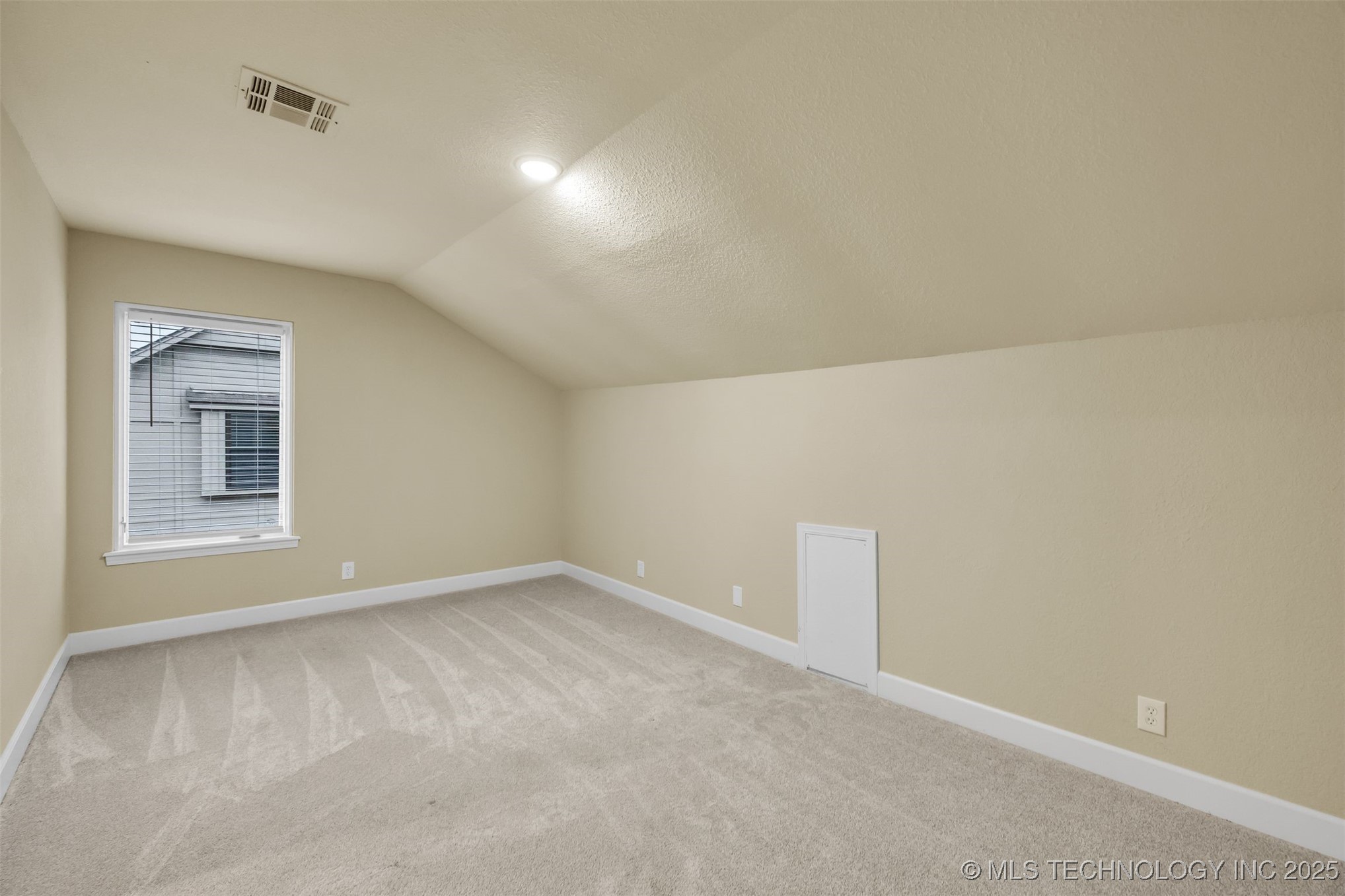 8623 S 73rd East Avenue