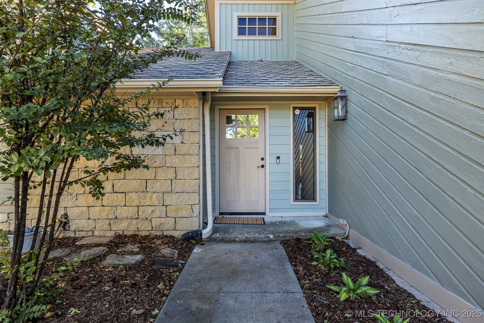 8623 S 73rd East Avenue