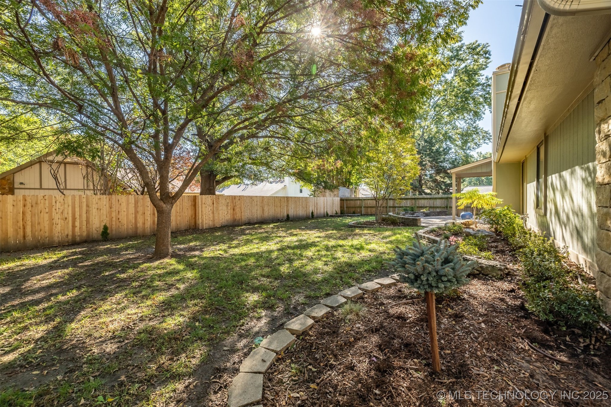 8623 S 73rd East Avenue