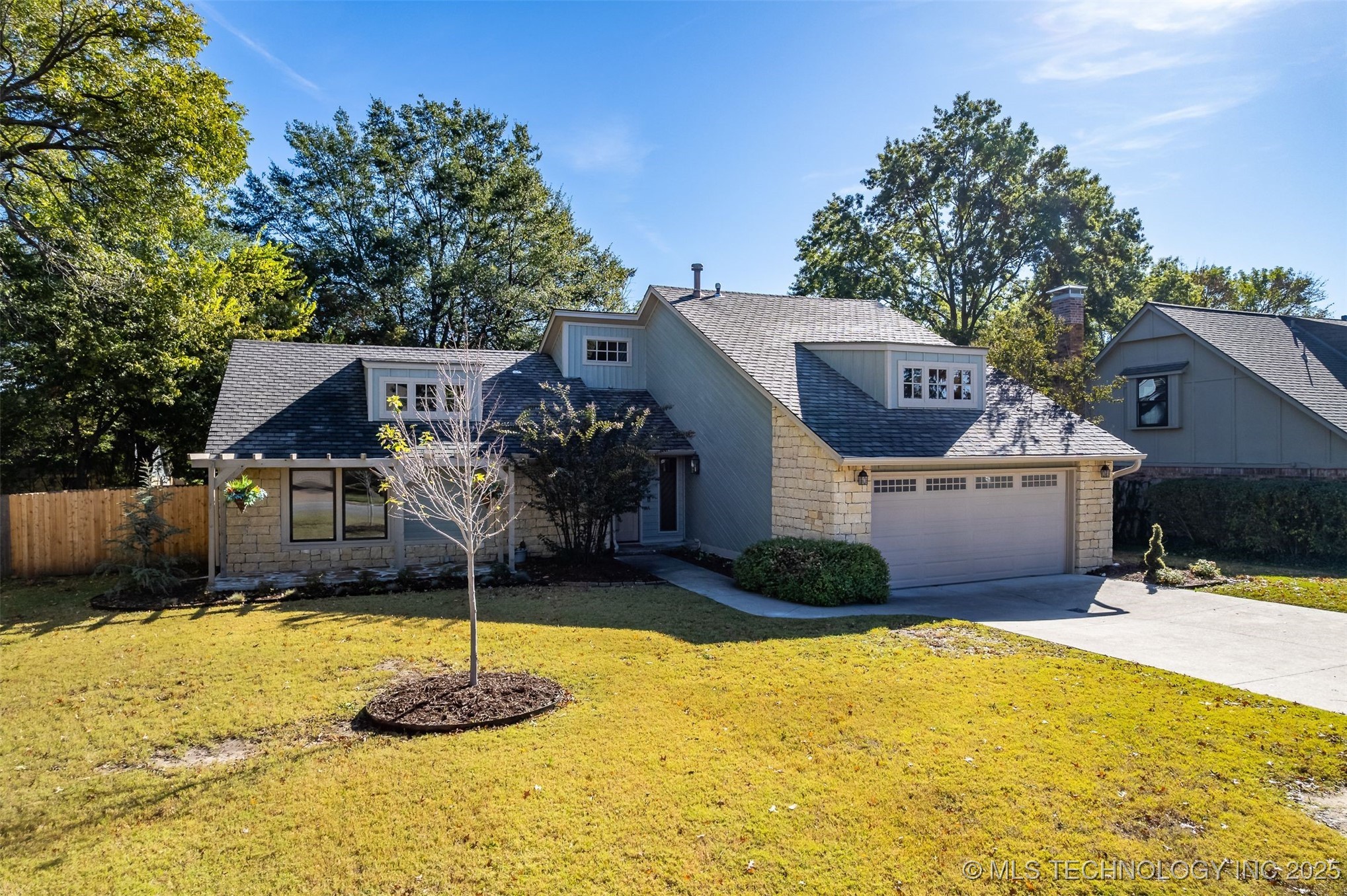 8623 S 73rd East Avenue